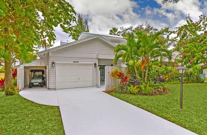 12698 SE Cascades Court, Hobe Sound, FL 33455 2