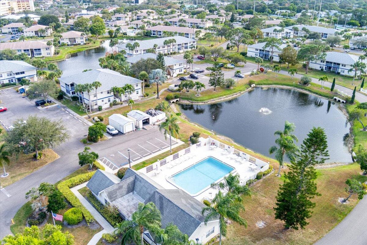 1506 SE Royal Green Circle 204, Port St. Lucie, FL 34952 40