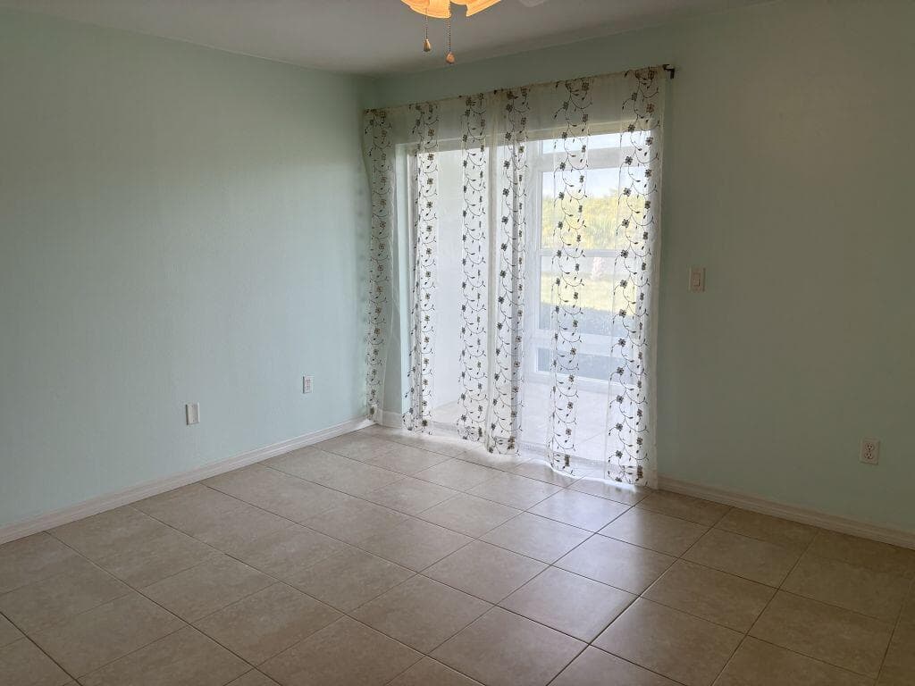 2800 Indian River Boulevard 1, Vero Beach, FL 32960 10