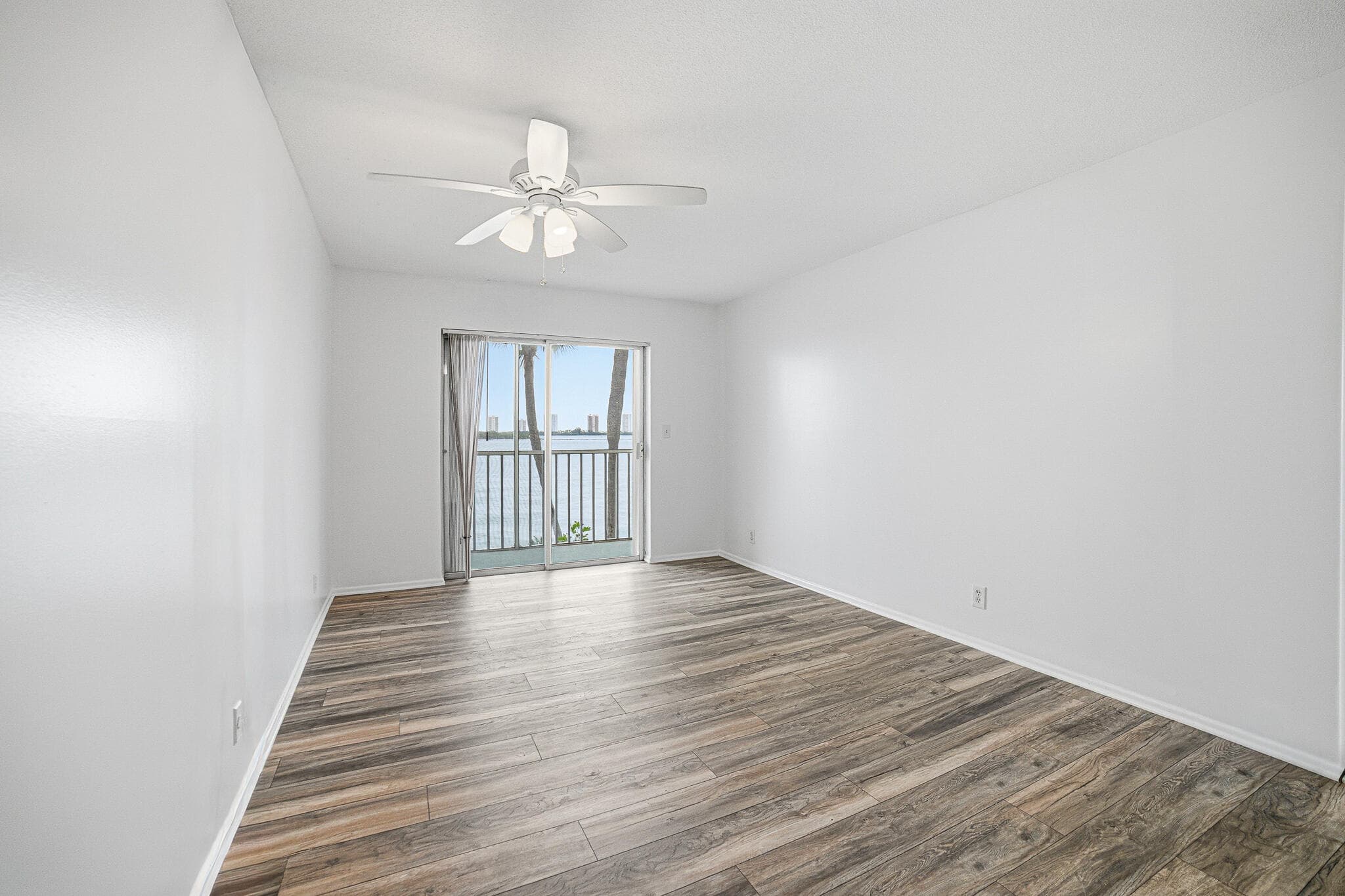 101 Doolen Court 201, North Palm Beach, FL 33408 20