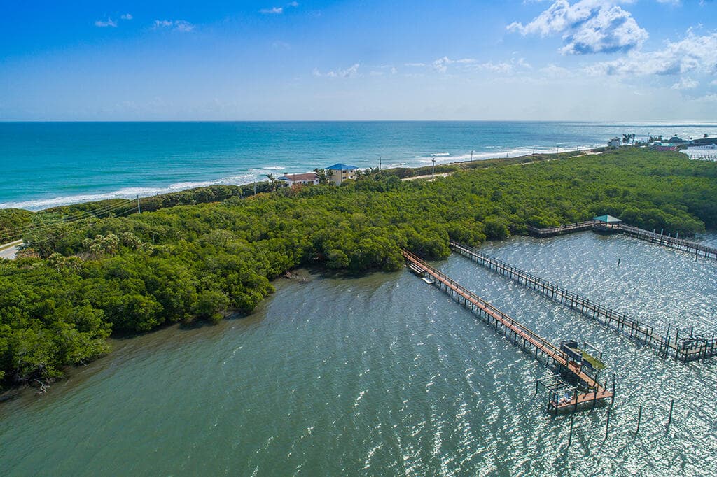 23 NE Macarthur Boulevard, Stuart, FL 34996 17