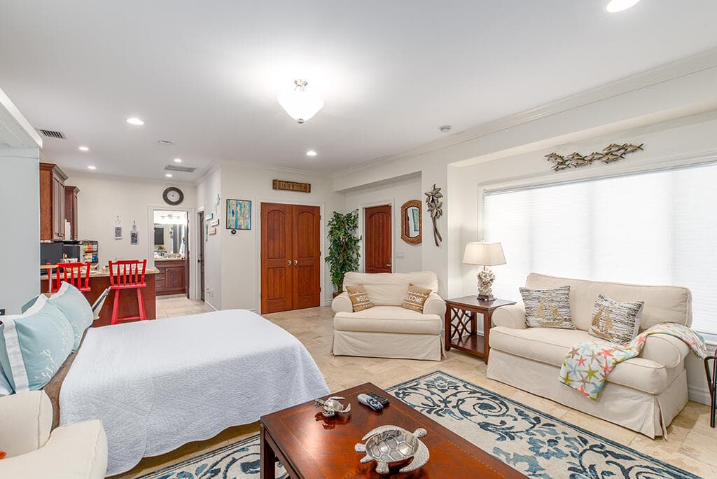 23 NE Macarthur Boulevard, Stuart, FL 34996 90