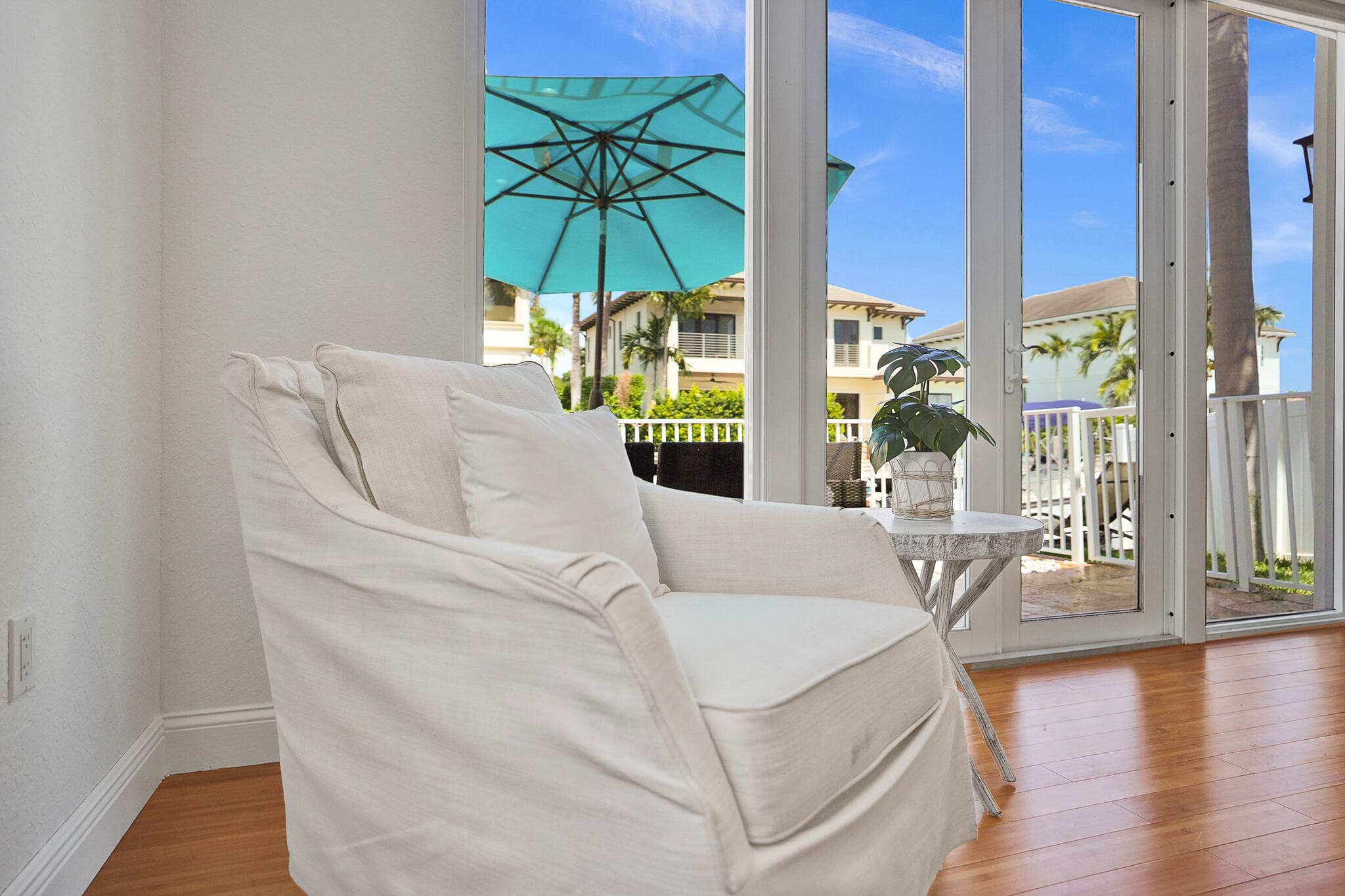 785 NE 71st Street, Boca Raton, FL 33487 26