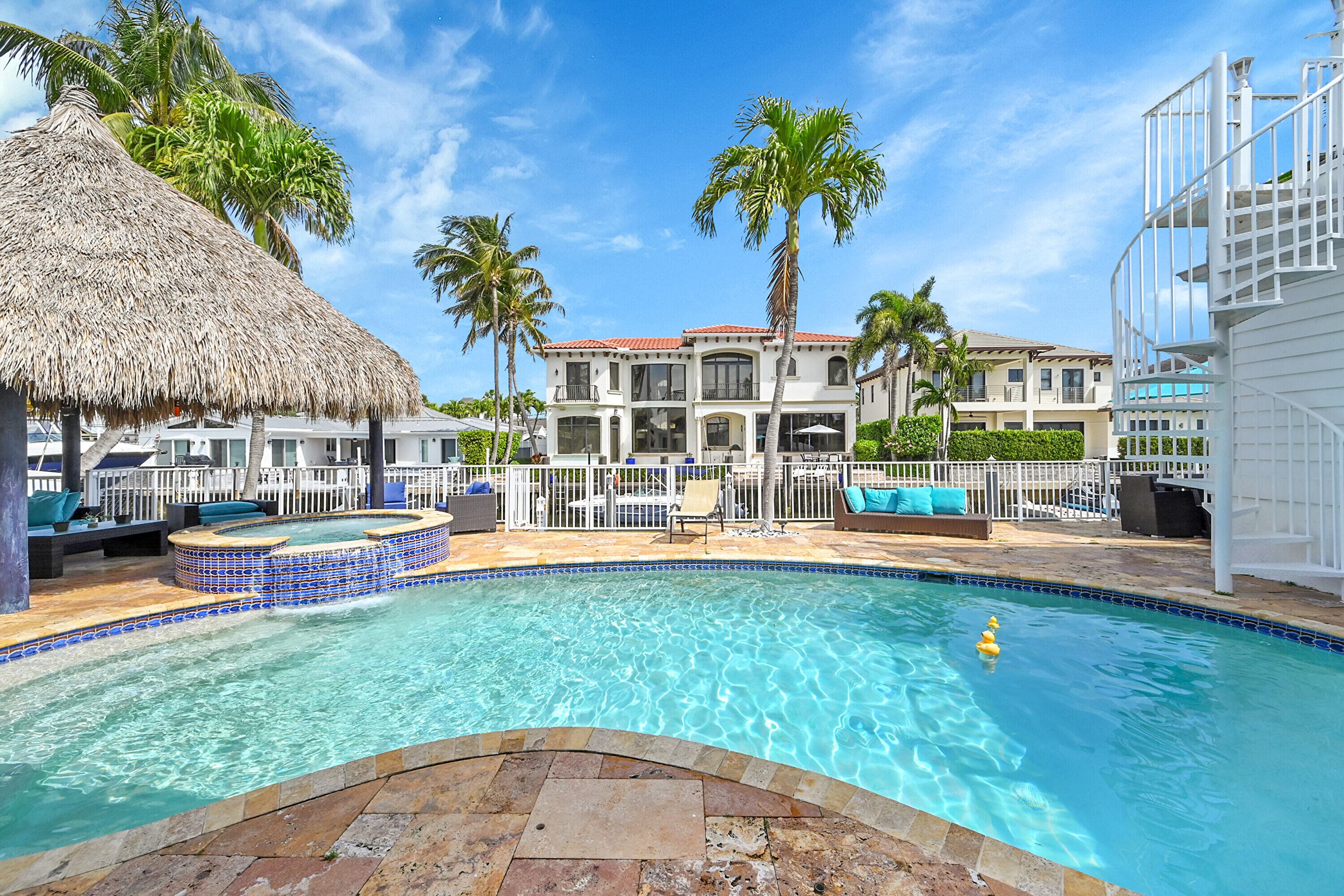 785 NE 71st Street, Boca Raton, FL 33487 43