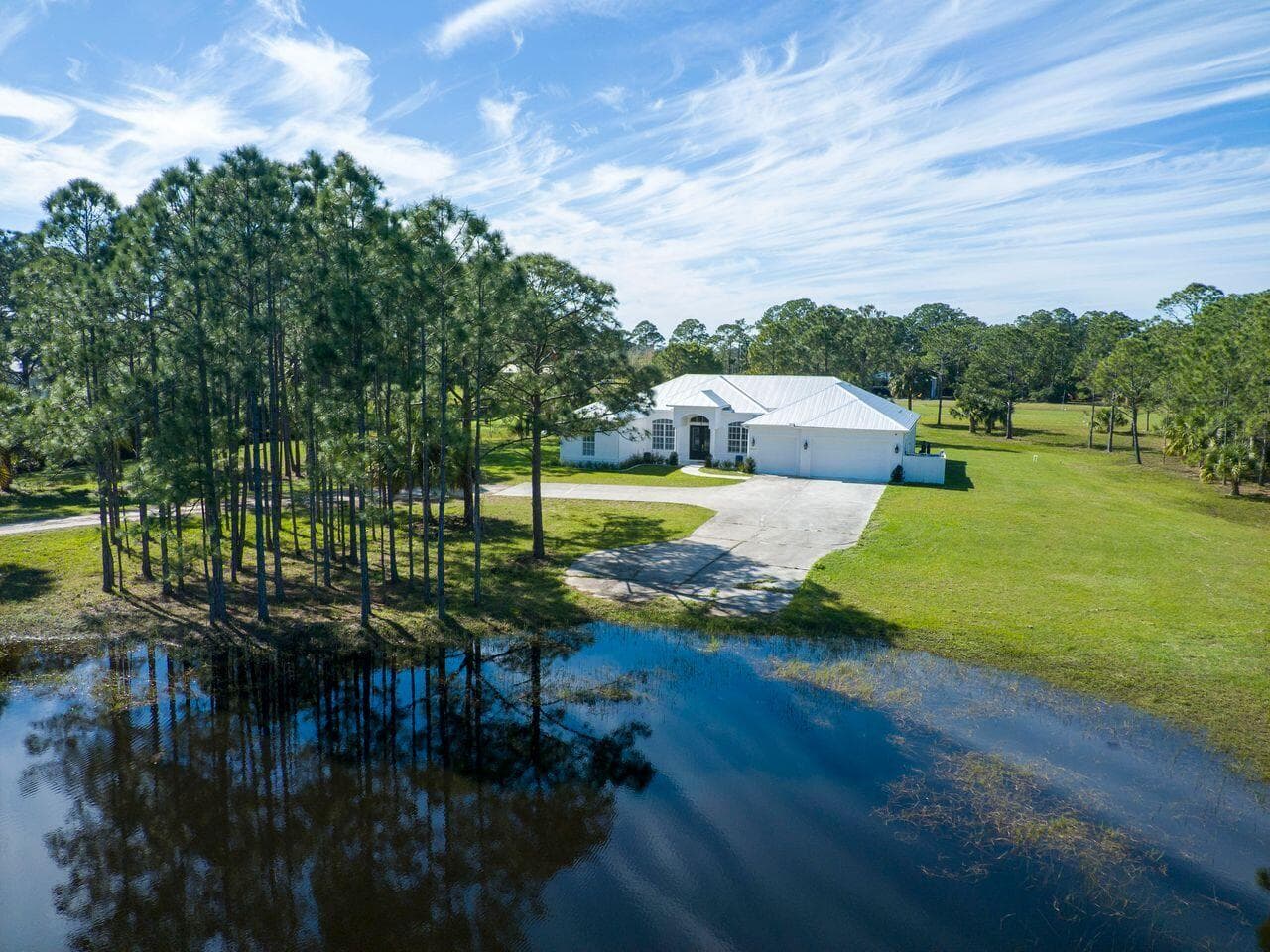 2255 82nd Avenue SW, Vero Beach, FL 32968 25
