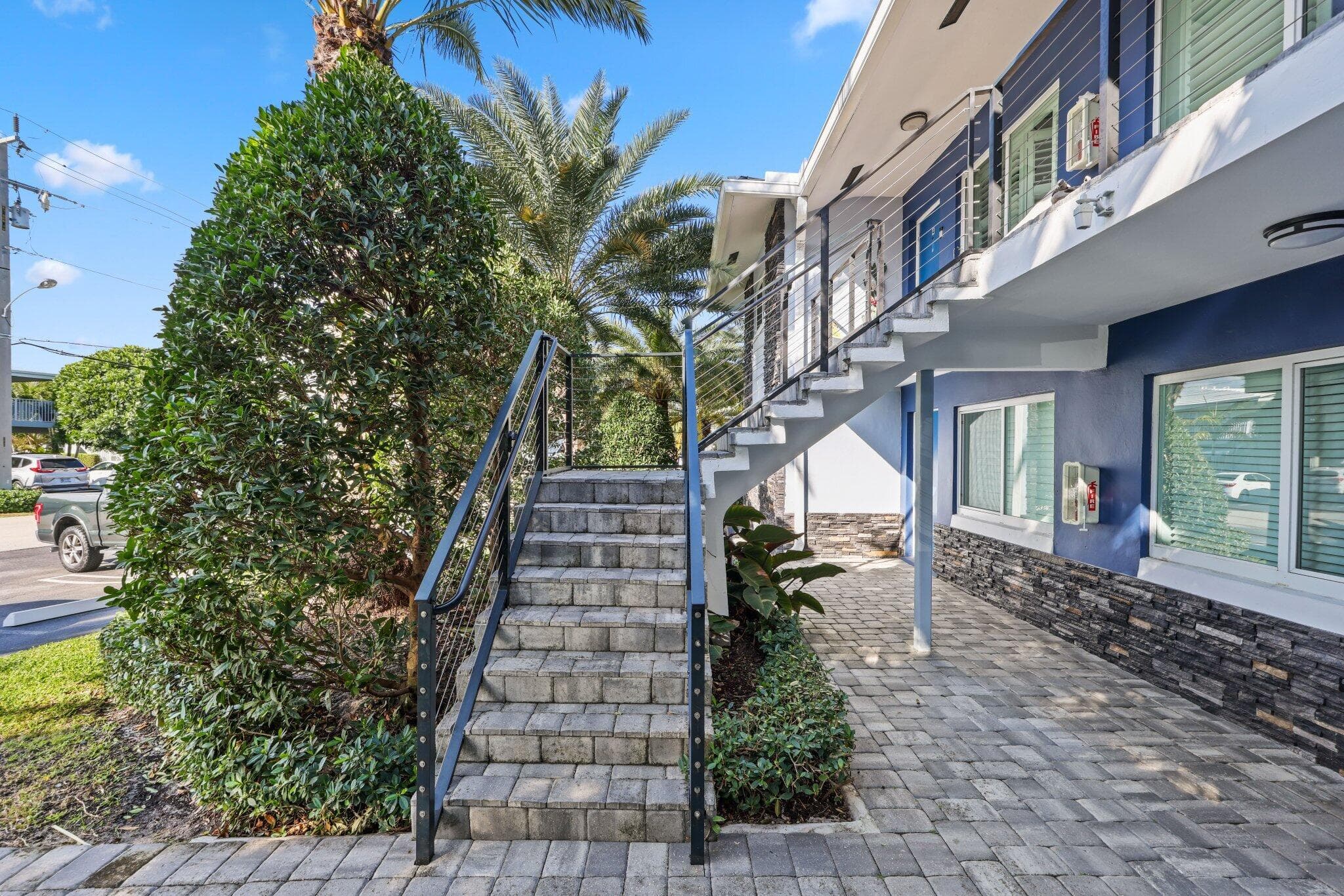 830 SE 22nd Avenue, Pompano Beach, FL 33062 27