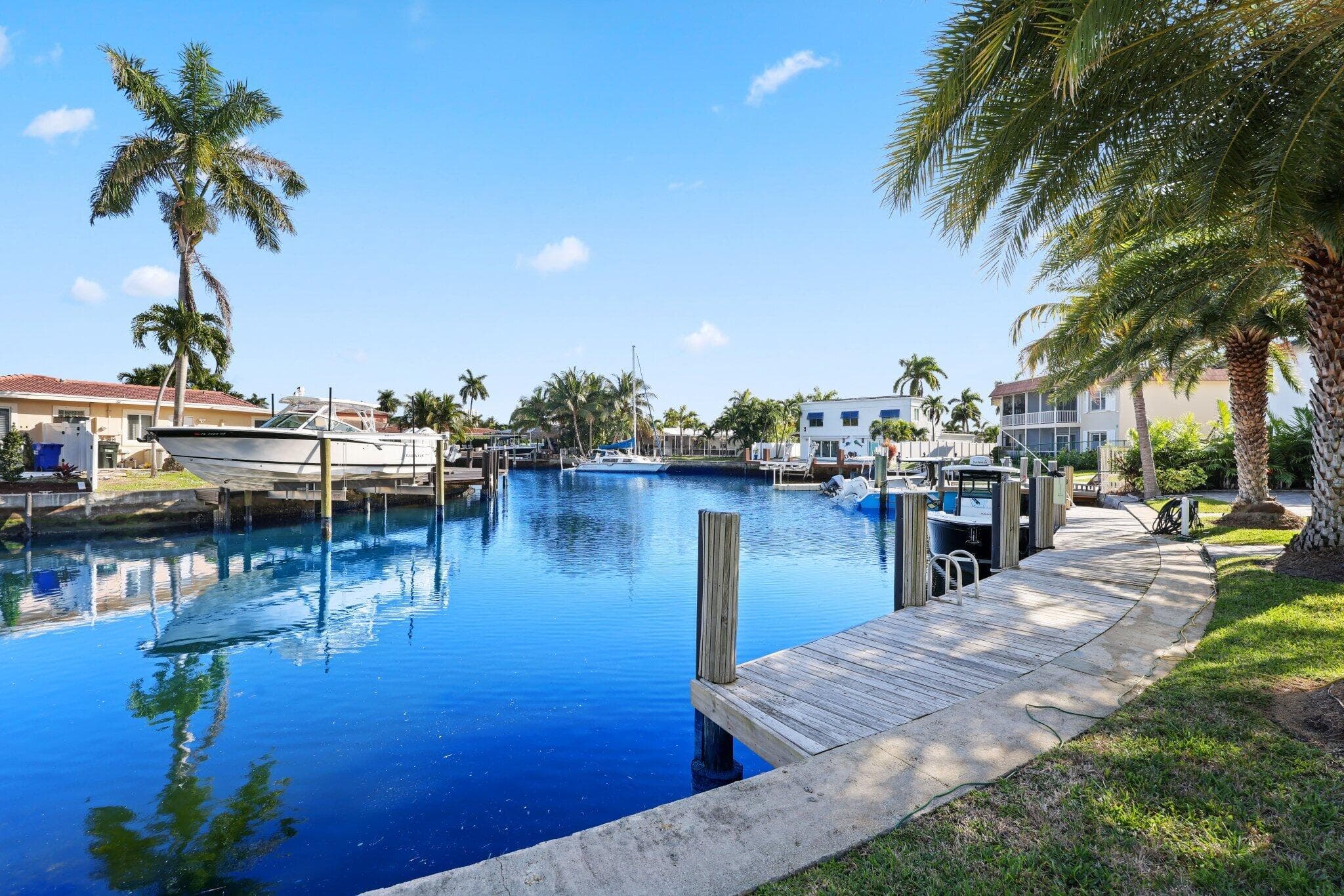 830 SE 22nd Avenue, Pompano Beach, FL 33062 4