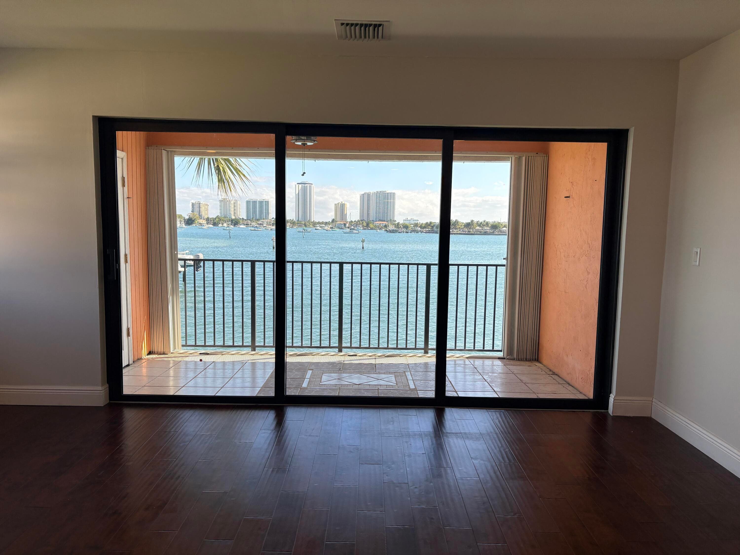 360 Wilma Circle 5, Riviera Beach, FL 33404 9