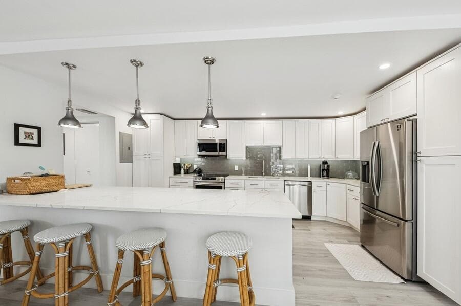 2200 S Ocean Boulevard 203, Delray Beach, FL 33483 2