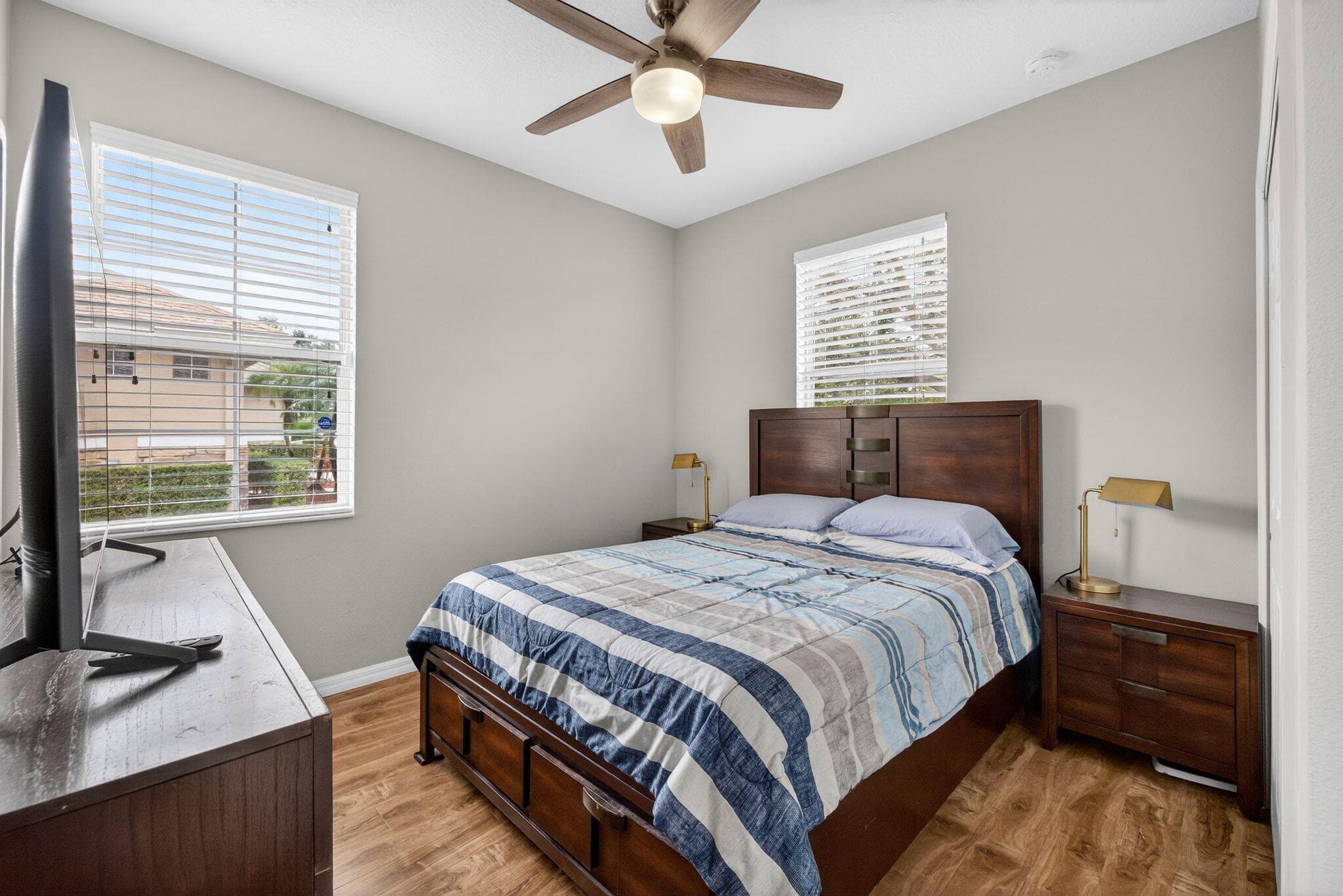 5806 NW Breezy Brook Court, Port St. Lucie, FL 34986 25