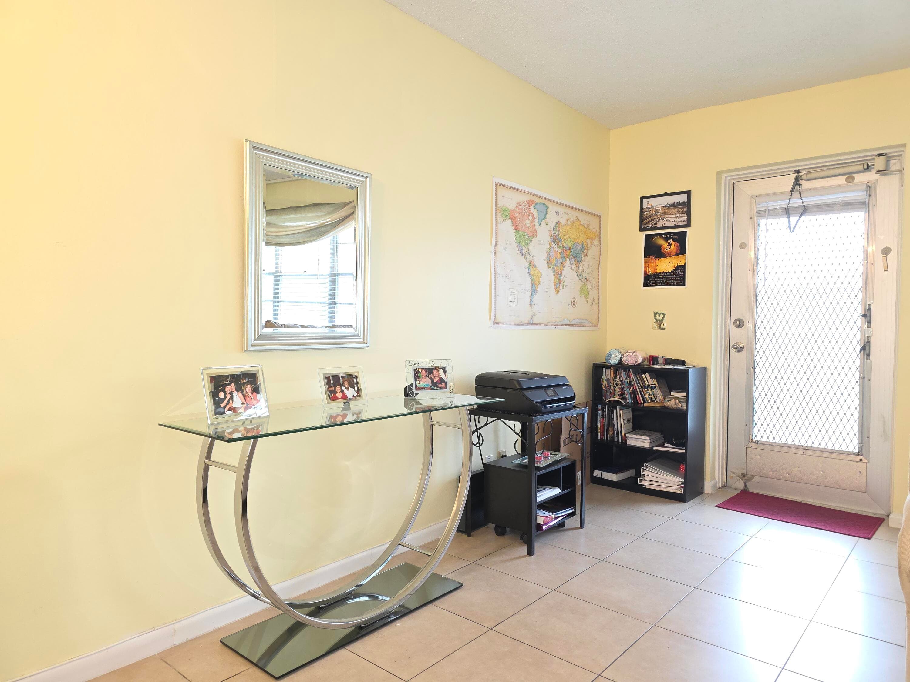 204 Kent L L, West Palm Beach, FL 33417 4
