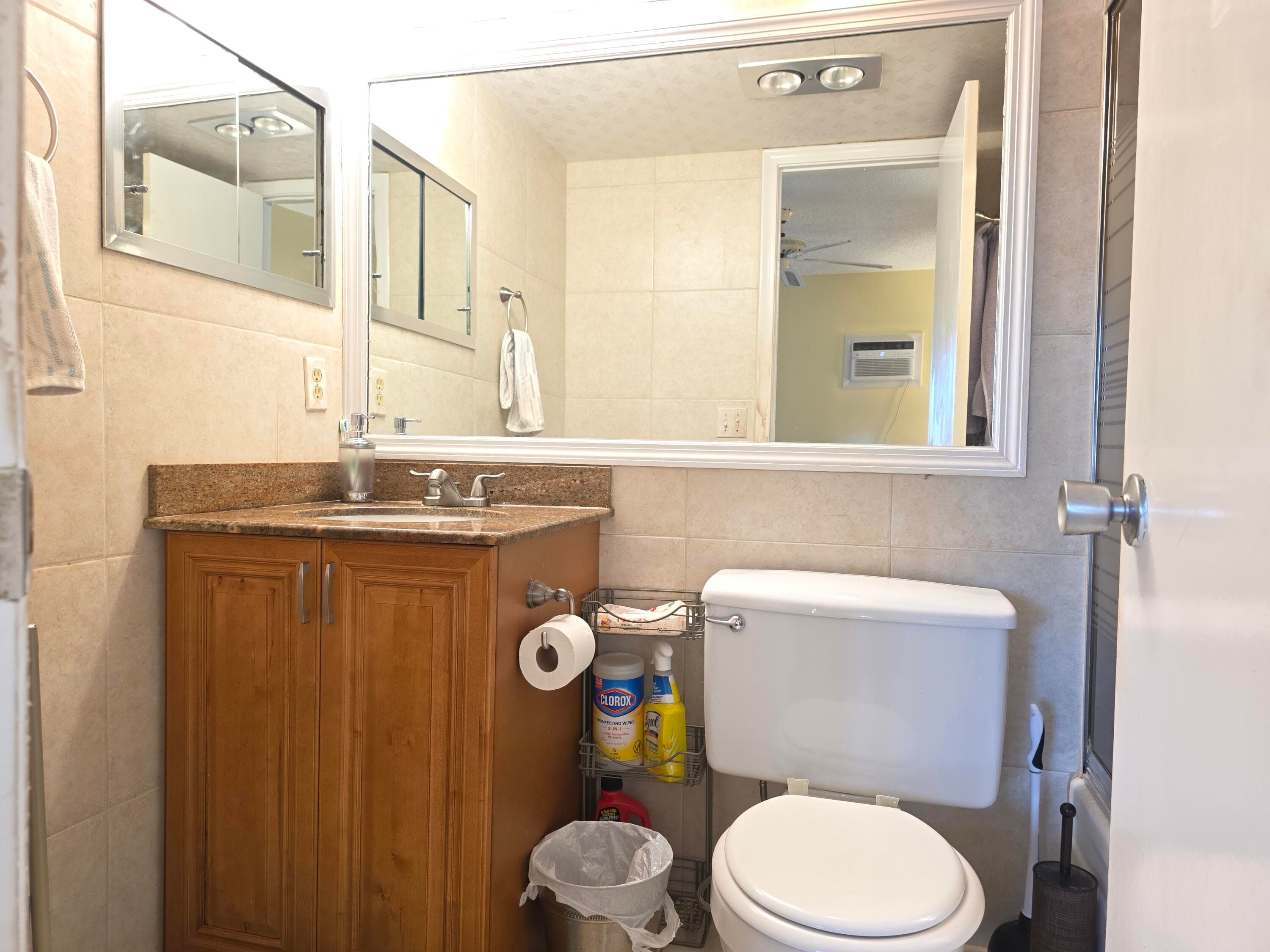204 Kent L L, West Palm Beach, FL 33417 24