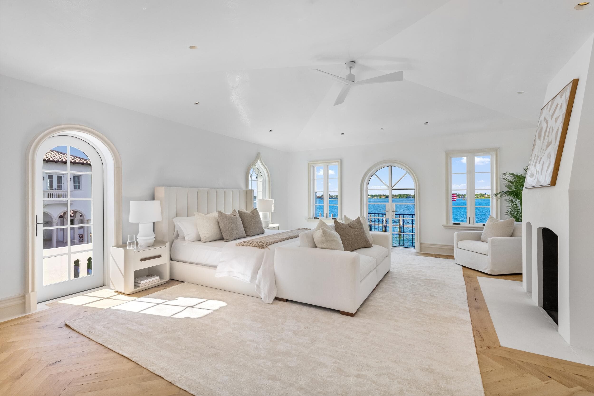 800 S County Road, Palm Beach, FL 33480 44