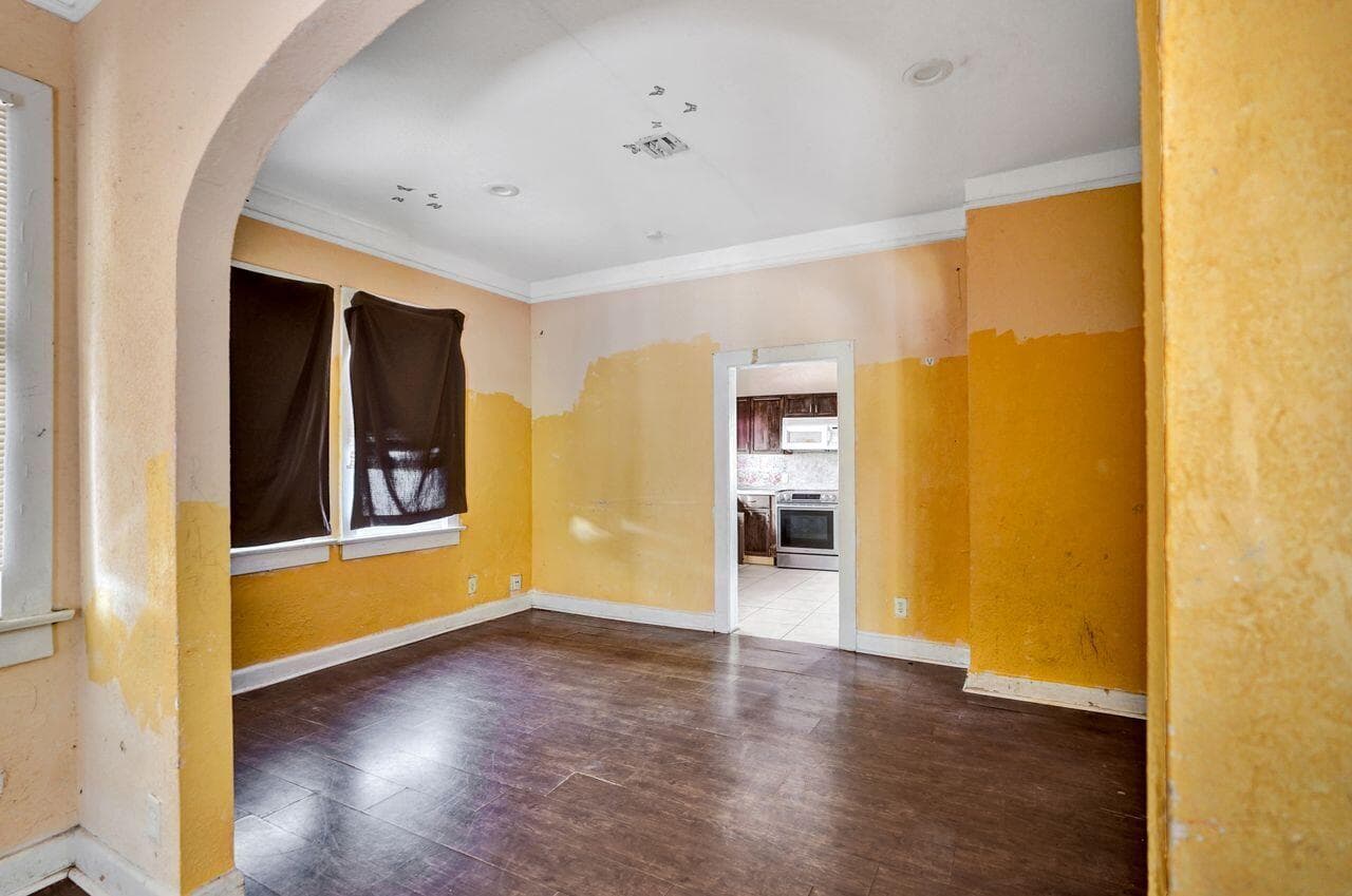 627 30th Street, West Palm Beach, FL 33407 18