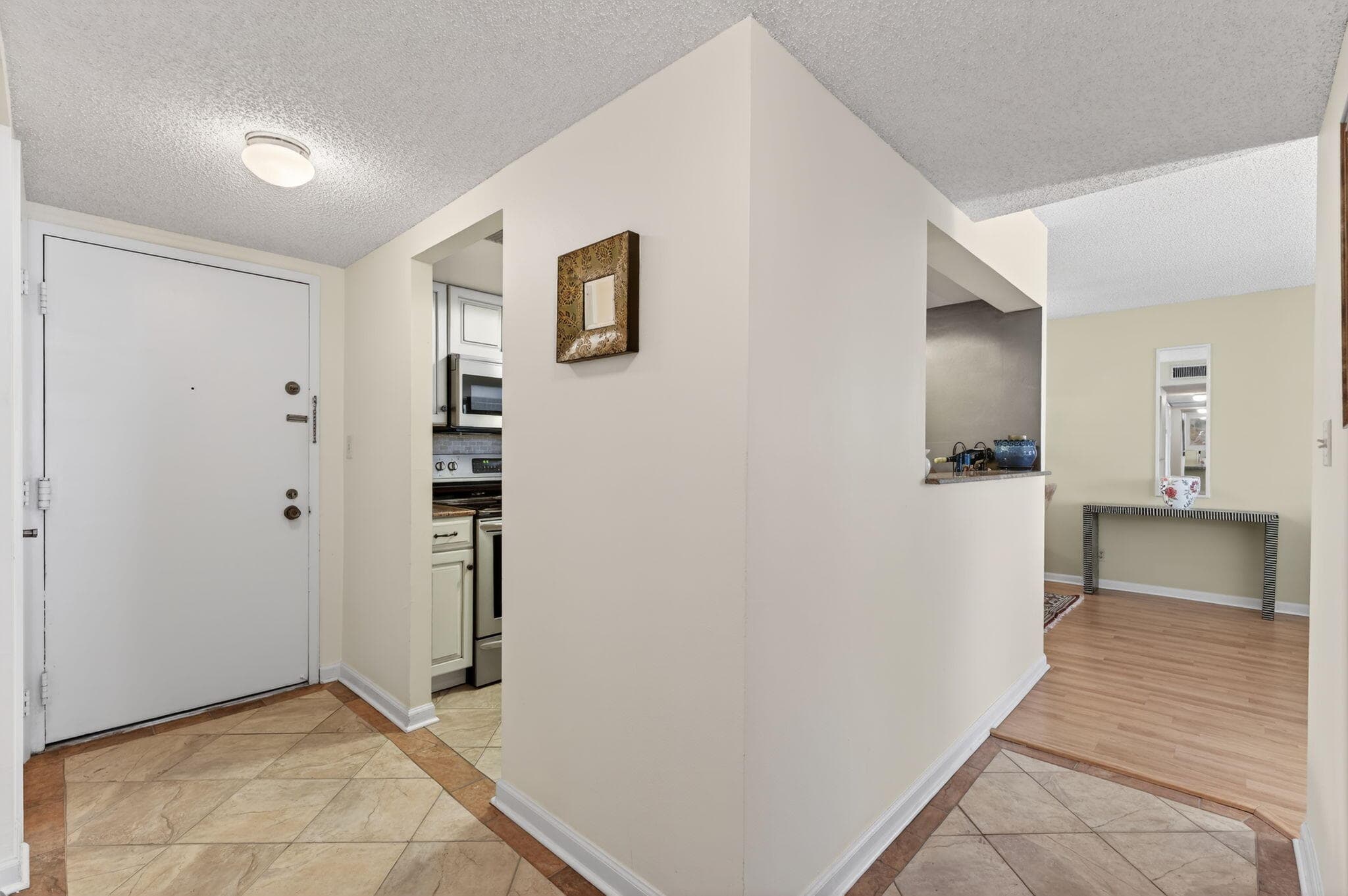 1009 N Ocean Boulevard 312, Pompano Beach, FL 33062 17