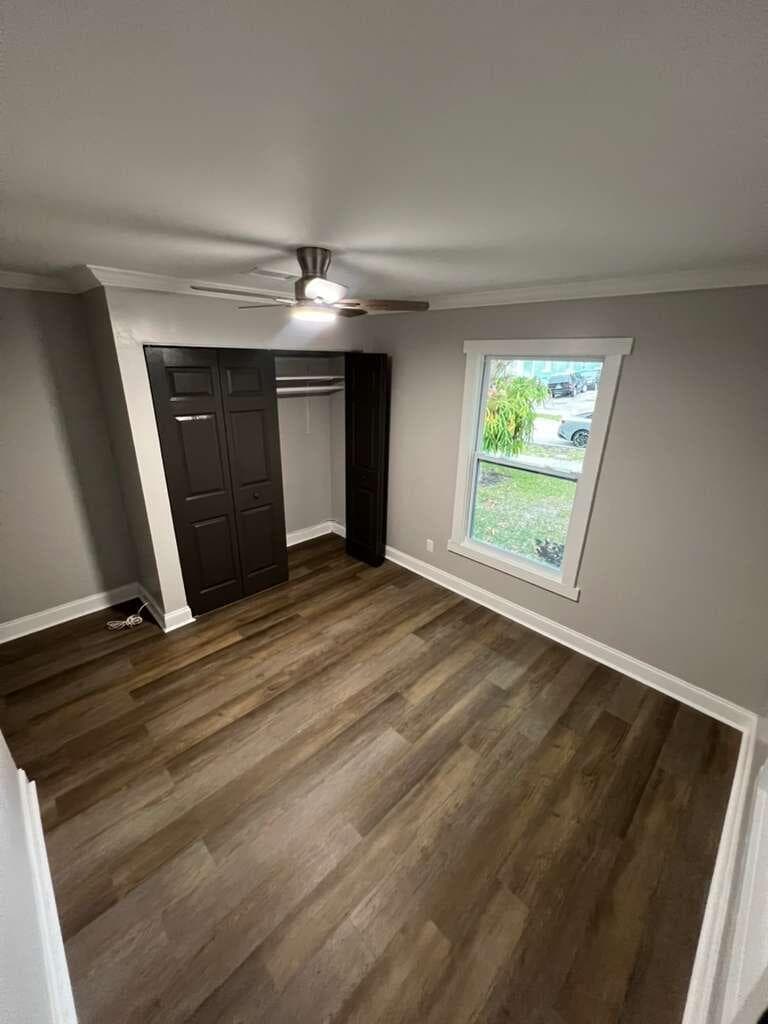 932 31st Street, West Palm Beach, FL 33407 9