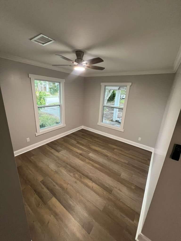 932 31st Street, West Palm Beach, FL 33407 10