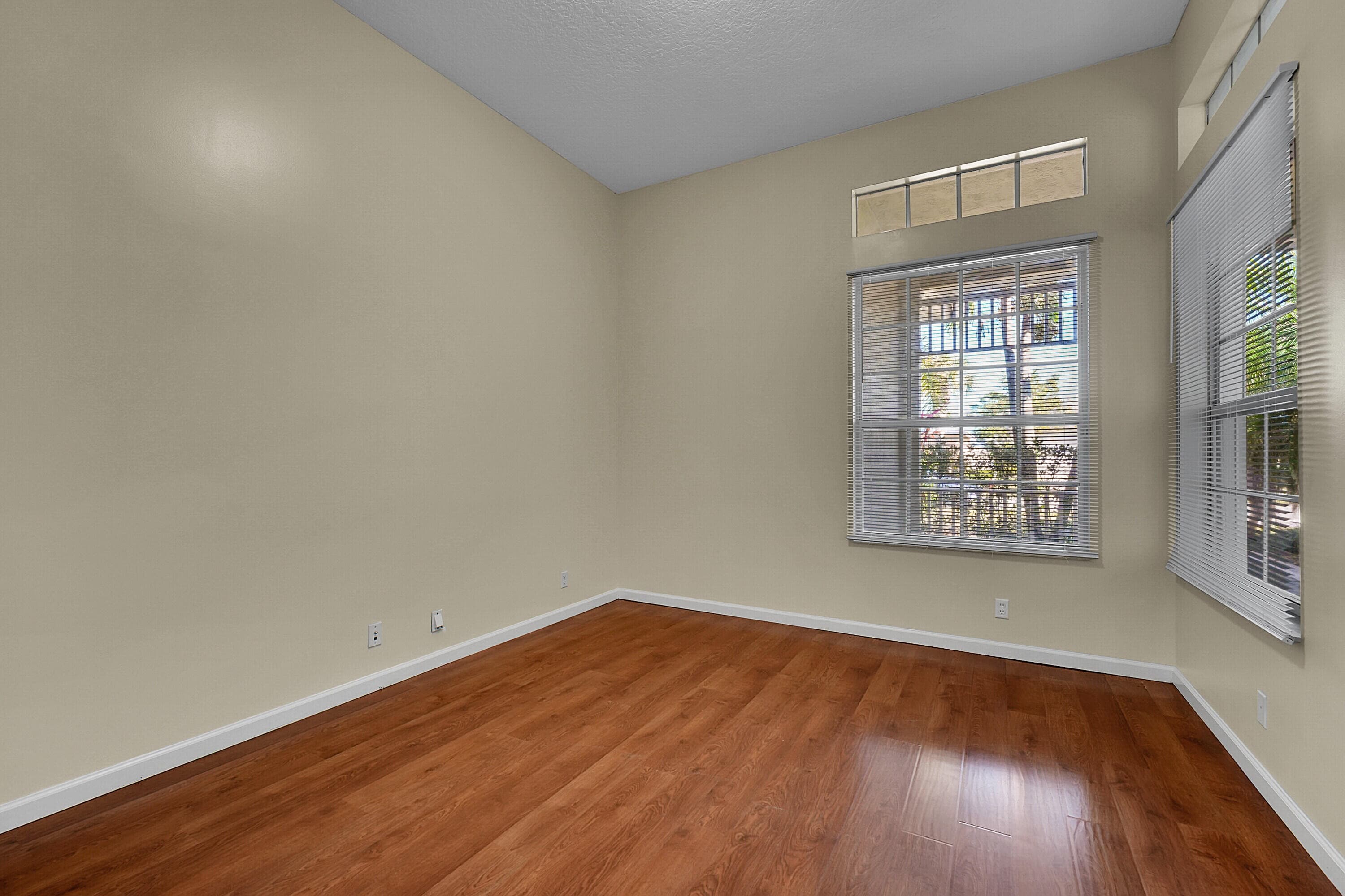211 NW Pleasant Grove Way, Port St. Lucie, FL 34986 24