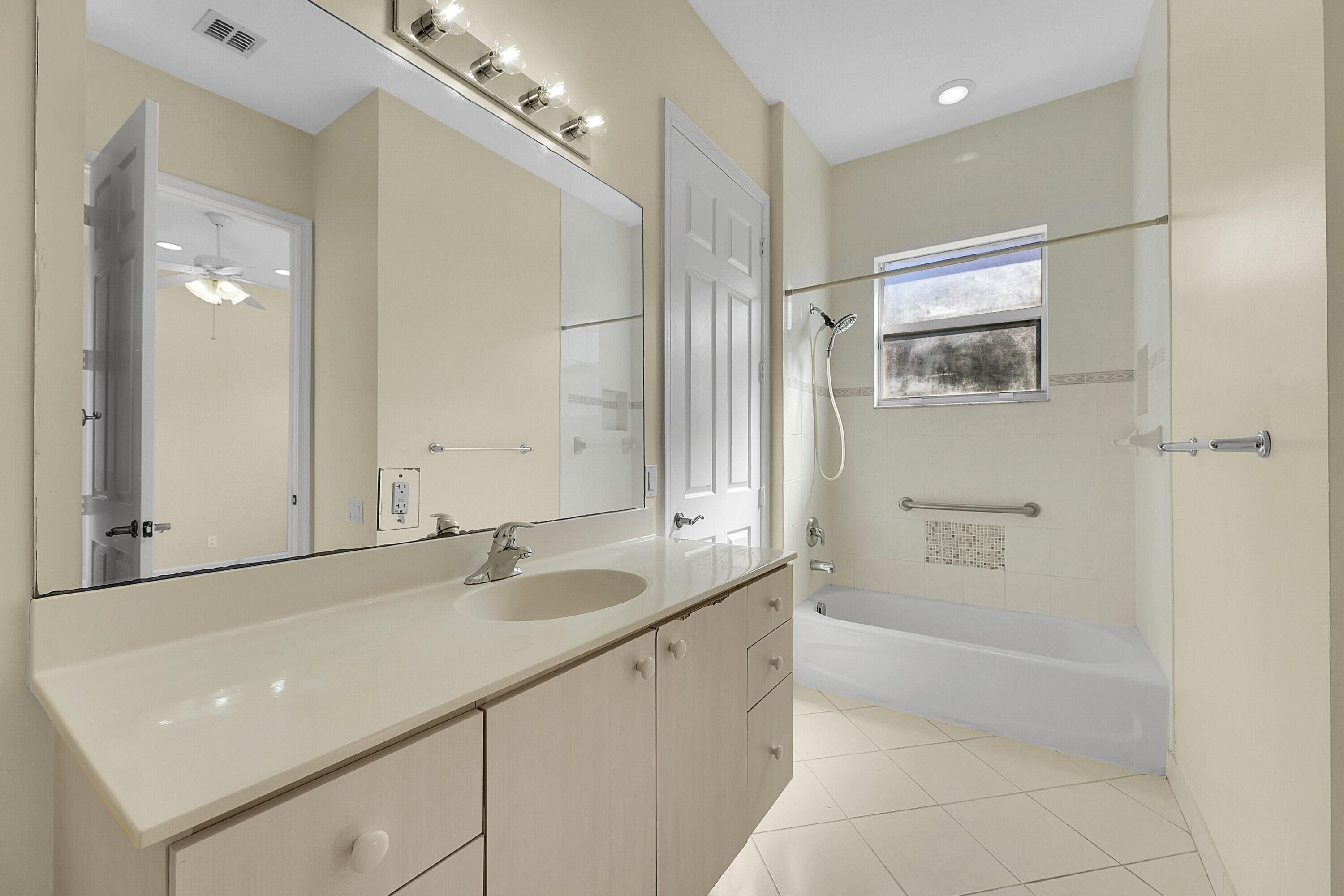 211 NW Pleasant Grove Way, Port St. Lucie, FL 34986 28