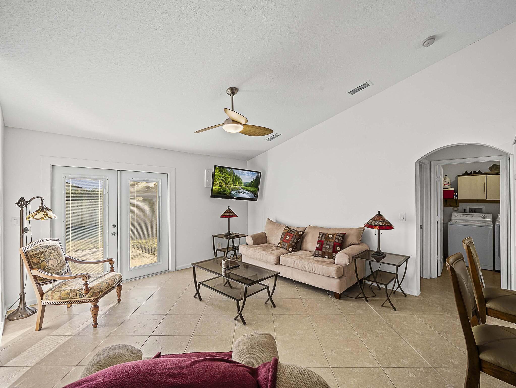 982 SW Worcester Lane, Port St. Lucie, FL 34953 18