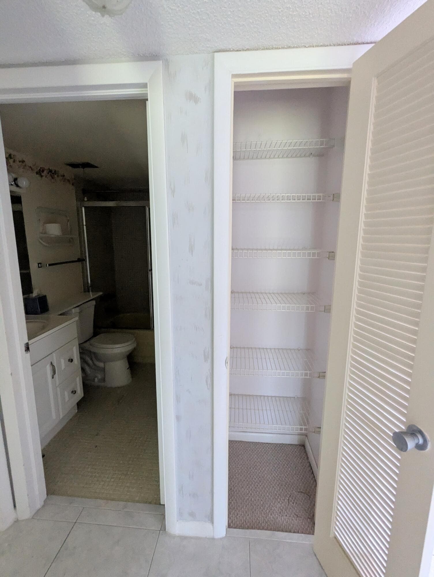 2 Golfs Edge D, West Palm Beach, FL 33417 11