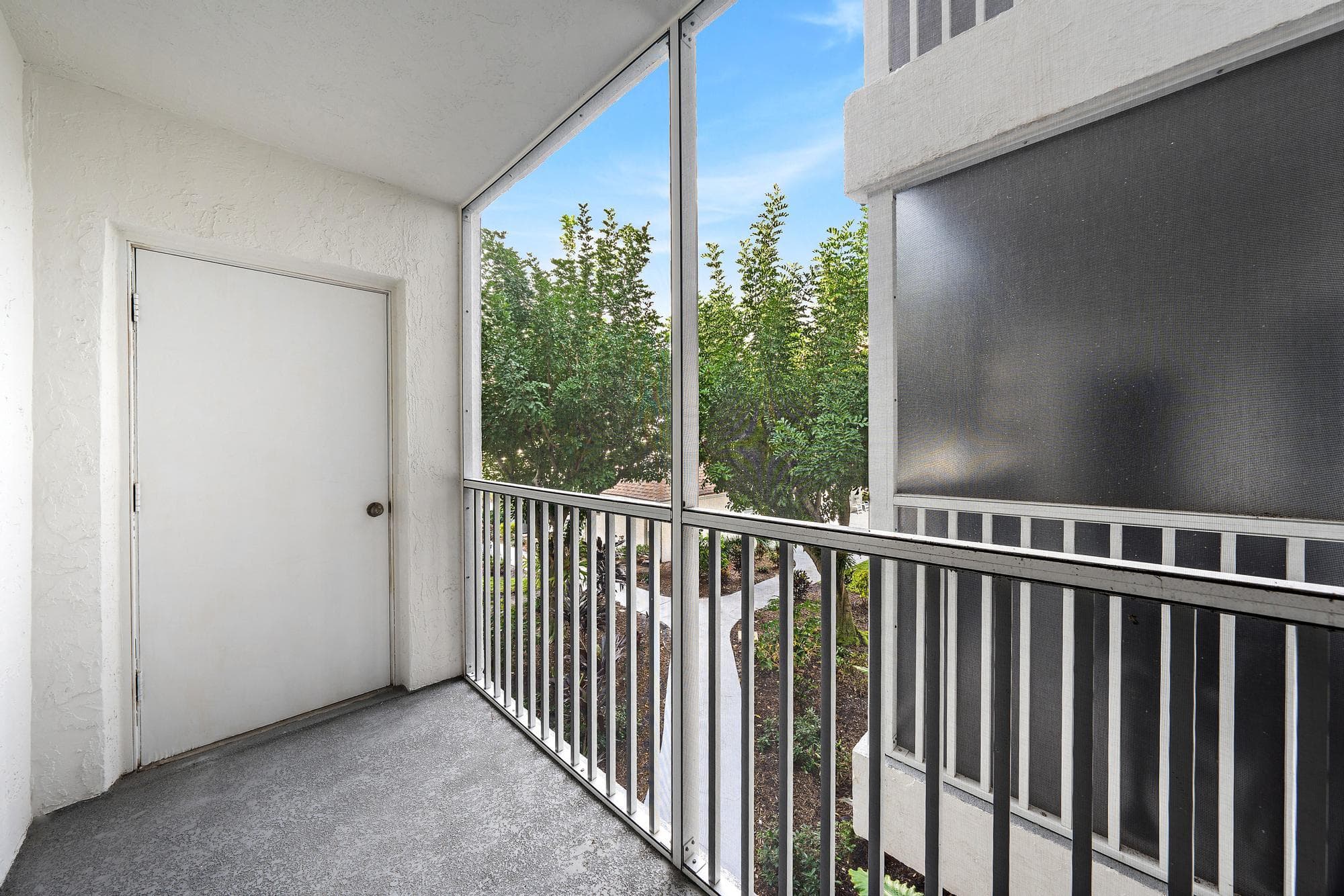 1516 S Lakeside Drive 207, Lake Worth Beach, FL 33460 12