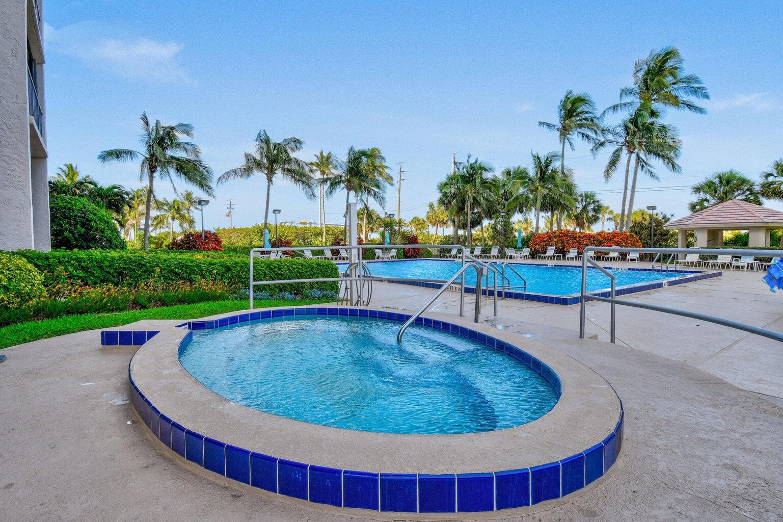 5047 N Highway A1a 404, Hutchinson Island, FL 34949 32