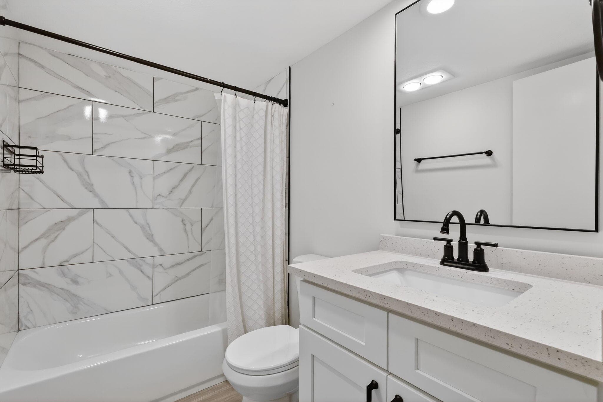 545 Oaks Lane 409, Pompano Beach, FL 33069 18
