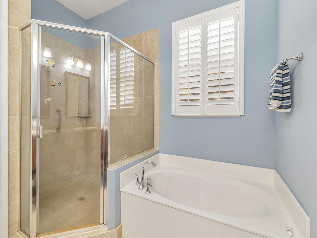 3673 Historic Lane, West Palm Beach, FL 33401 22