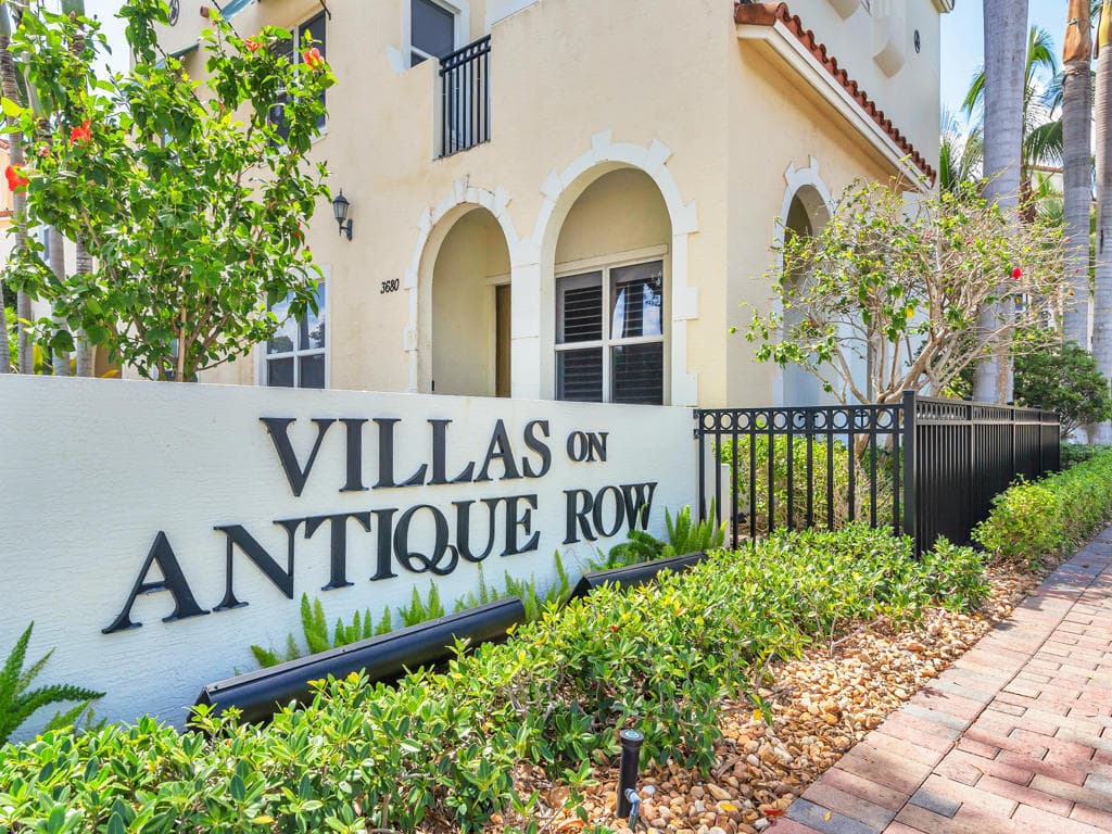 3673 Historic Lane, West Palm Beach, FL 33401 30