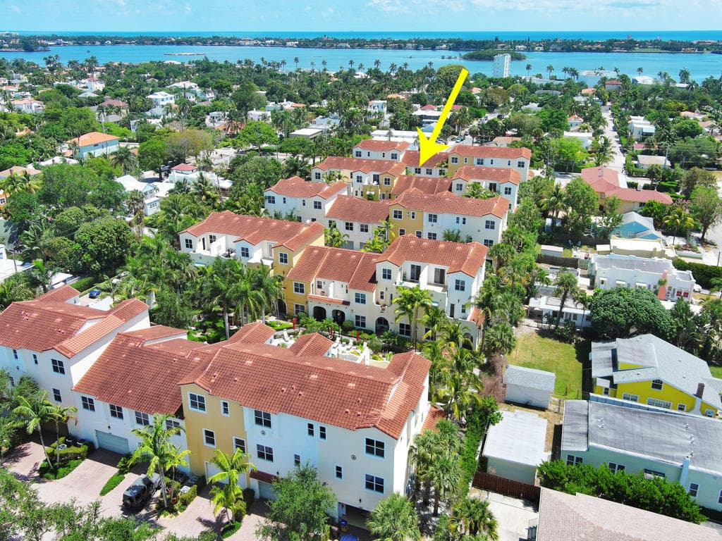3673 Historic Lane, West Palm Beach, FL 33401 29