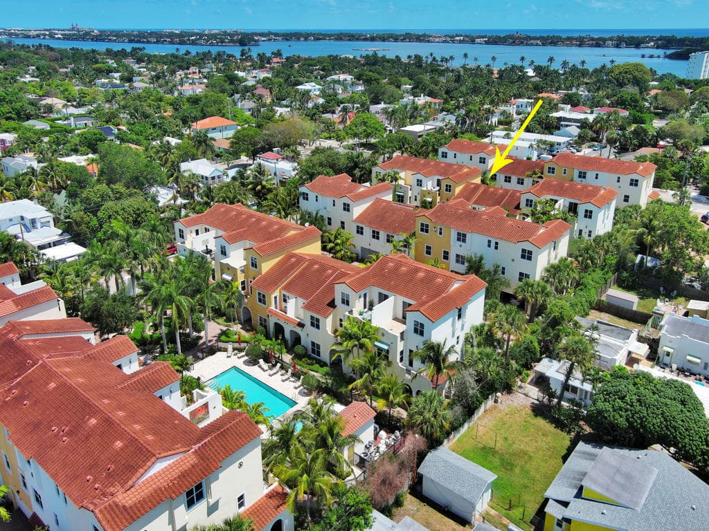 3673 Historic Lane, West Palm Beach, FL 33401 2