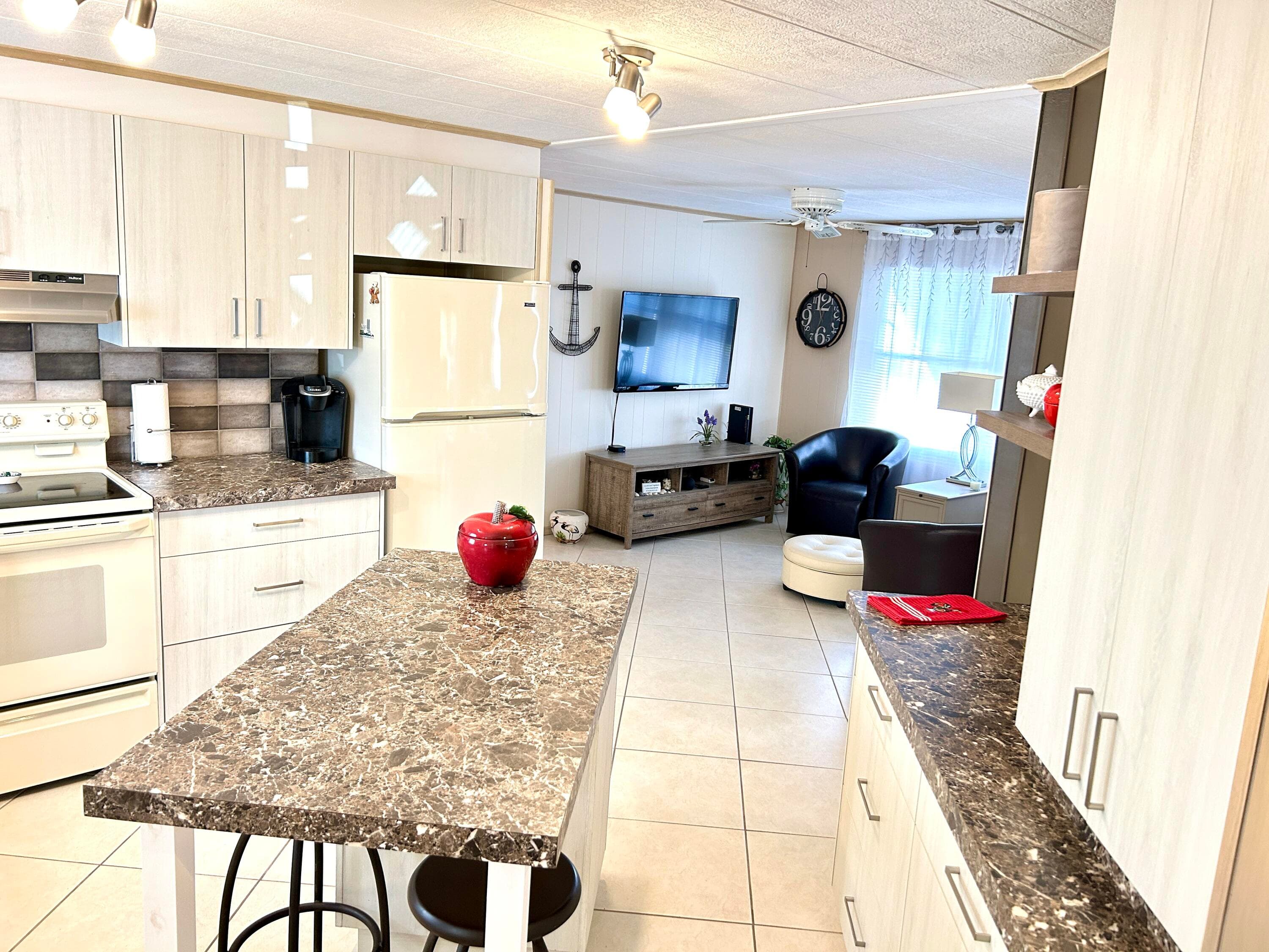 39012 Gayle Bay, Boynton Beach, FL 33436 13