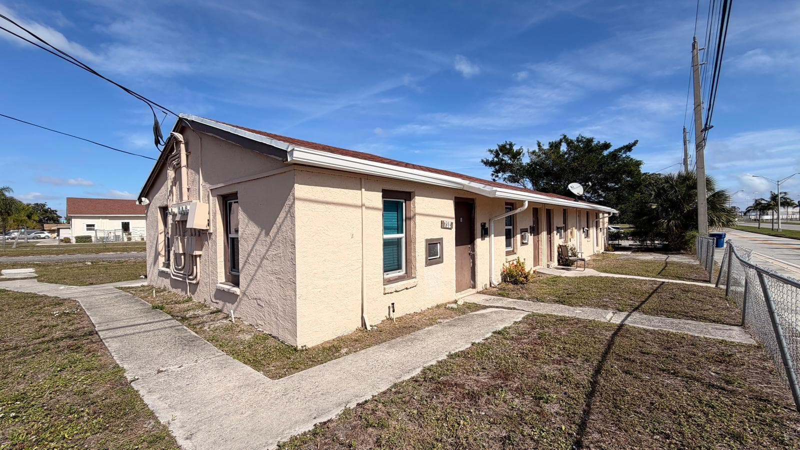 752 Martin Luther King Boulevard 1-5, Riviera Beach, FL 33404 2