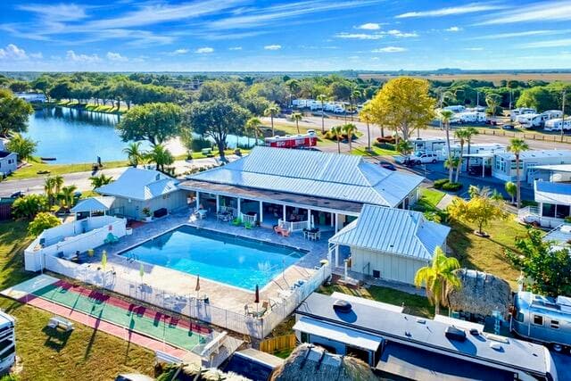 7950 W Hwy 78 Highway, Okeechobee, FL 34974 2