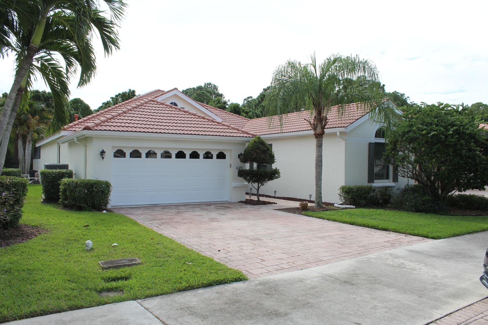 639 SW Lake Charles Circle Circle, Port St. Lucie, FL 34986