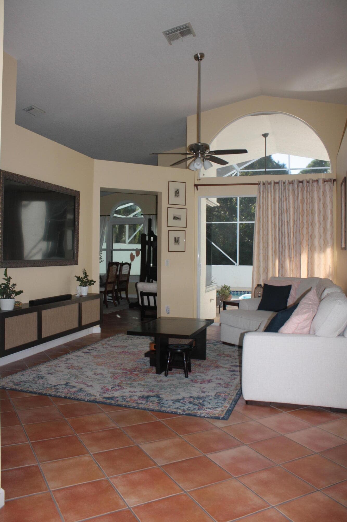 639 SW Lake Charles Circle Circle, Port St. Lucie, FL 34986 2
