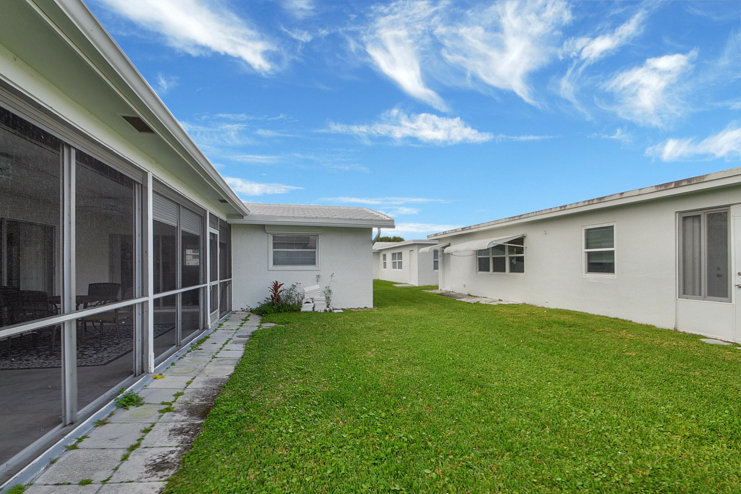 716 SW 18th Street, Boynton Beach, FL 33426 56