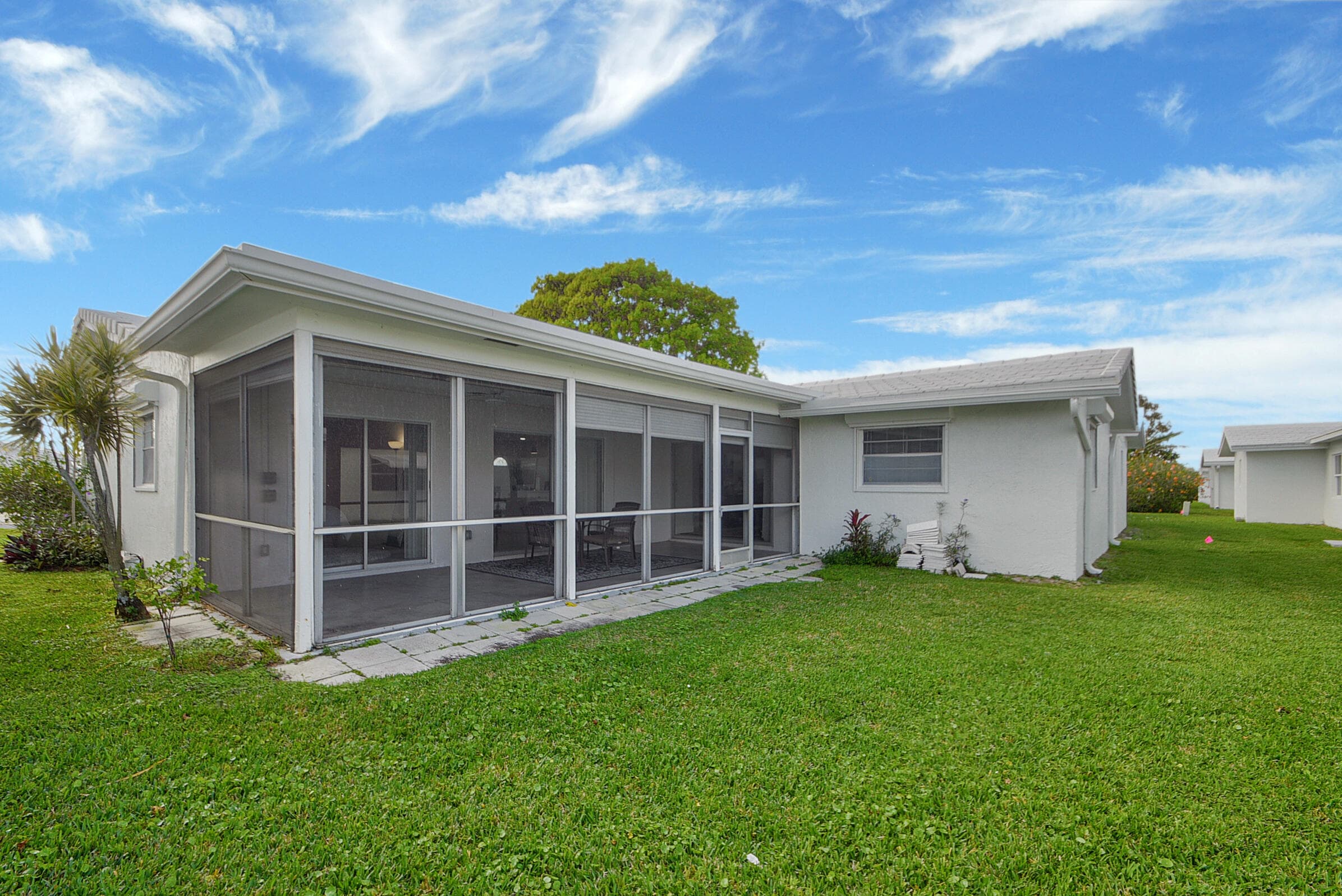 716 SW 18th Street, Boynton Beach, FL 33426 57