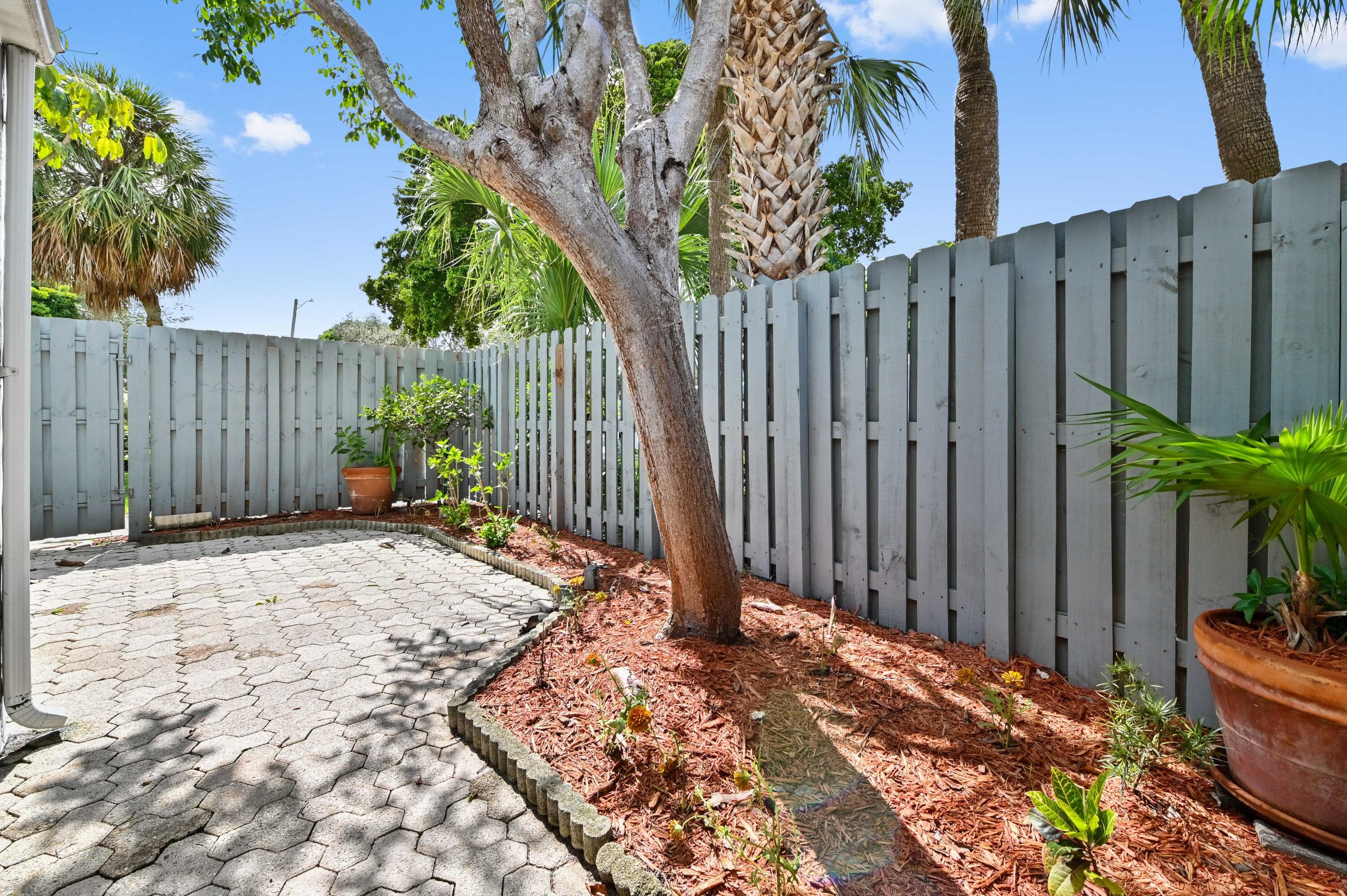 271 NW 15th Street, Boca Raton, FL 33432 5