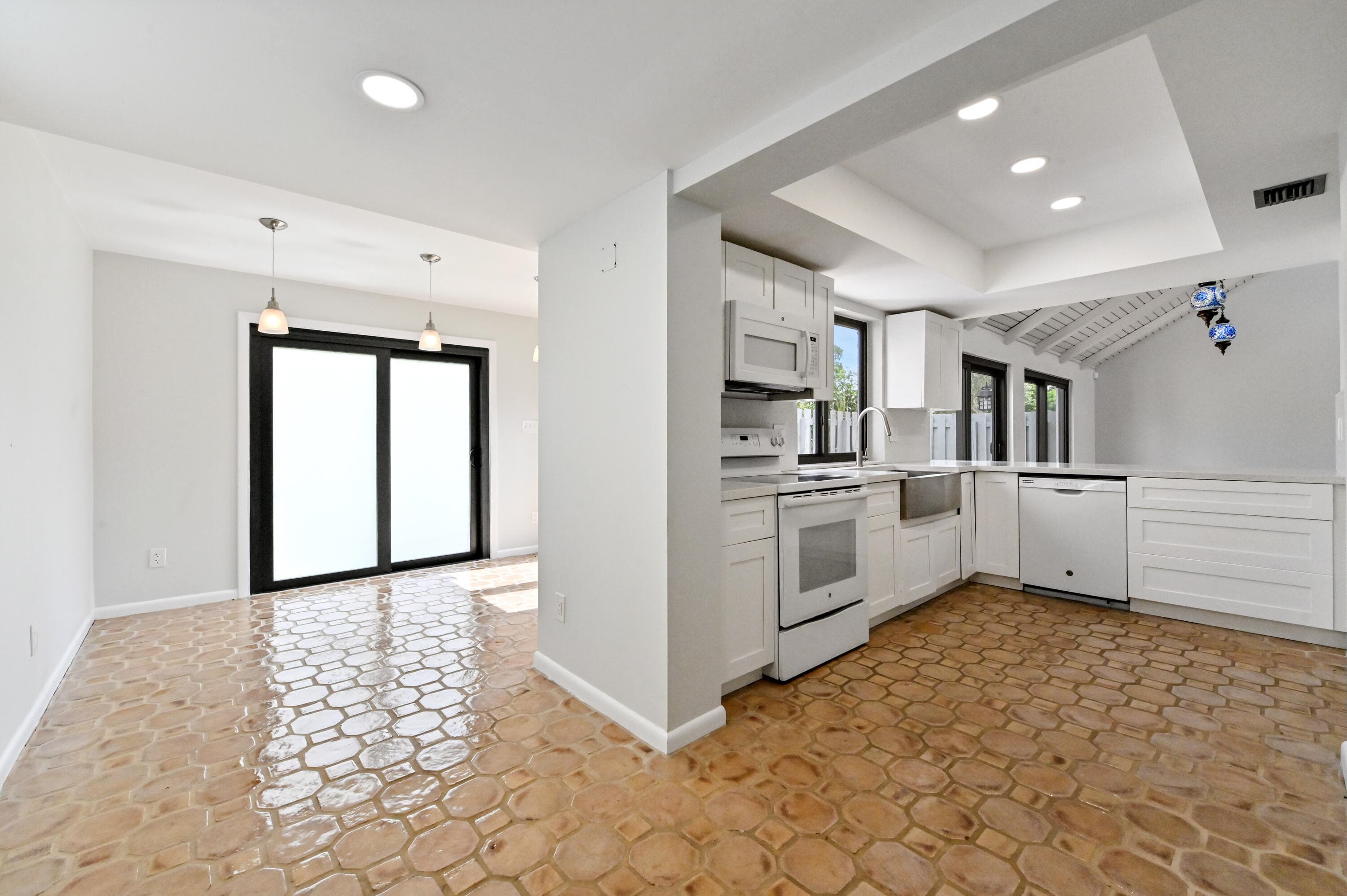 271 NW 15th Street, Boca Raton, FL 33432 16