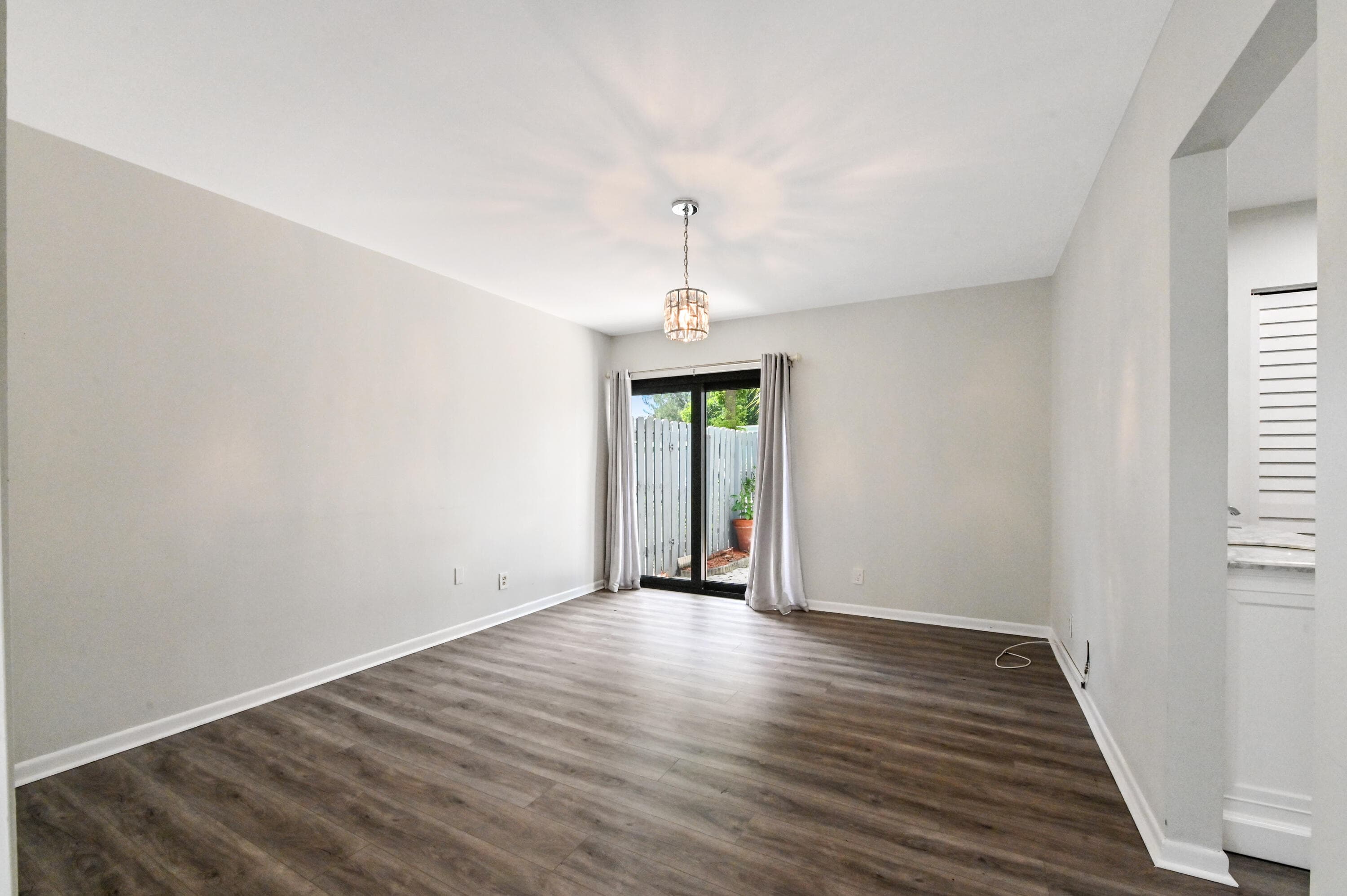 271 NW 15th Street, Boca Raton, FL 33432 26