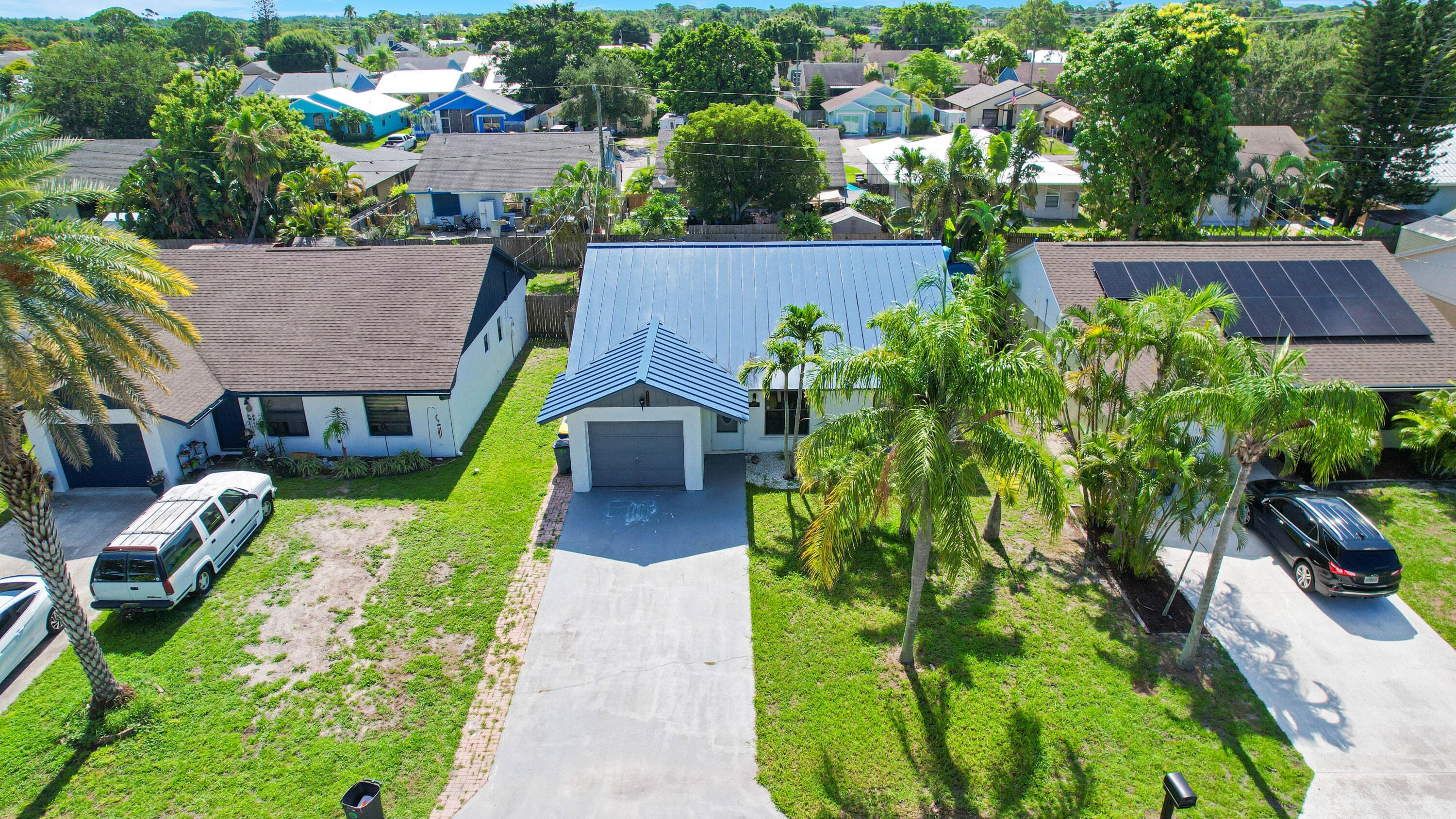 5929 SE Collins Avenue, Stuart, FL 34997 4