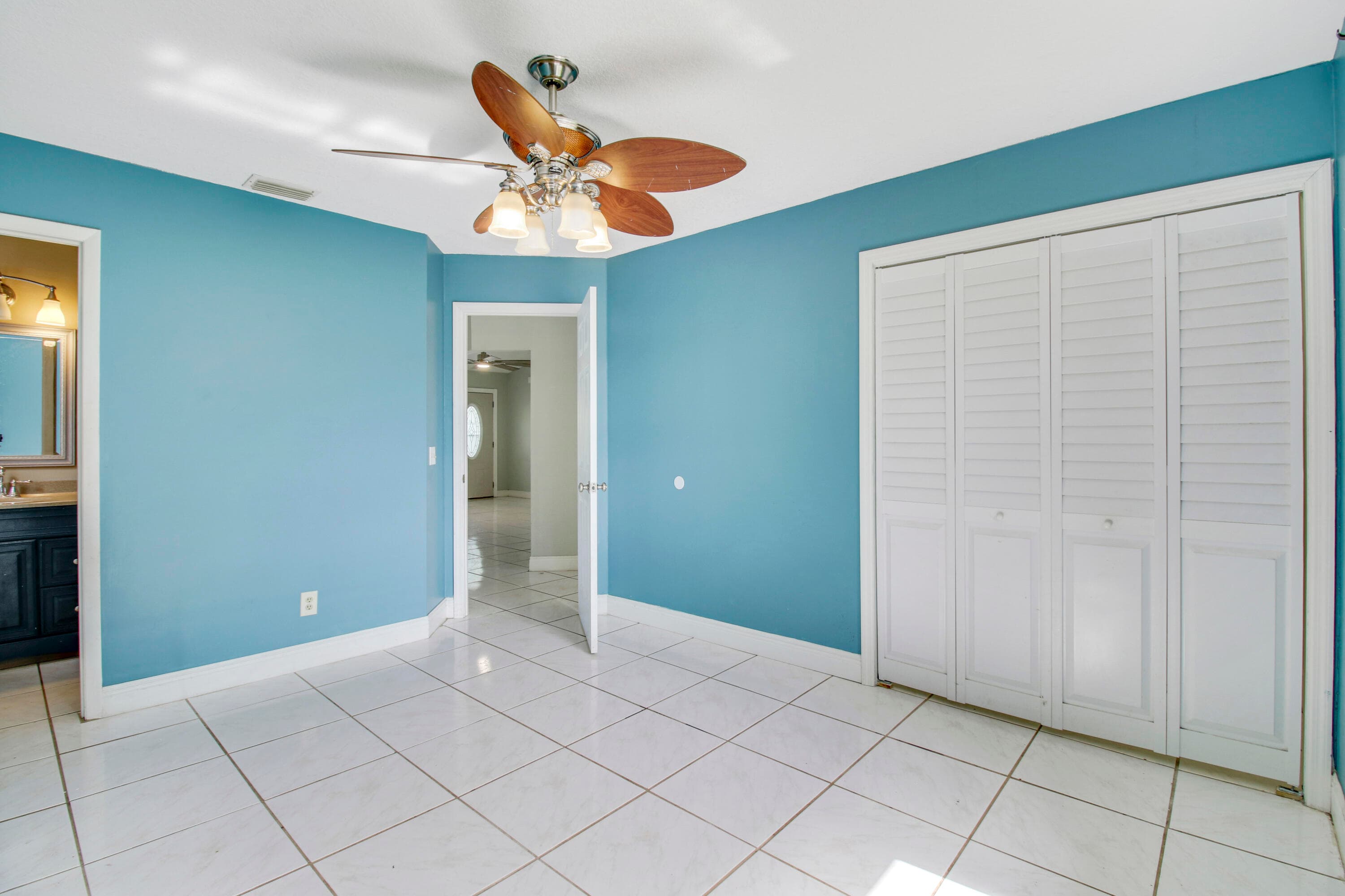 5929 SE Collins Avenue, Stuart, FL 34997 23