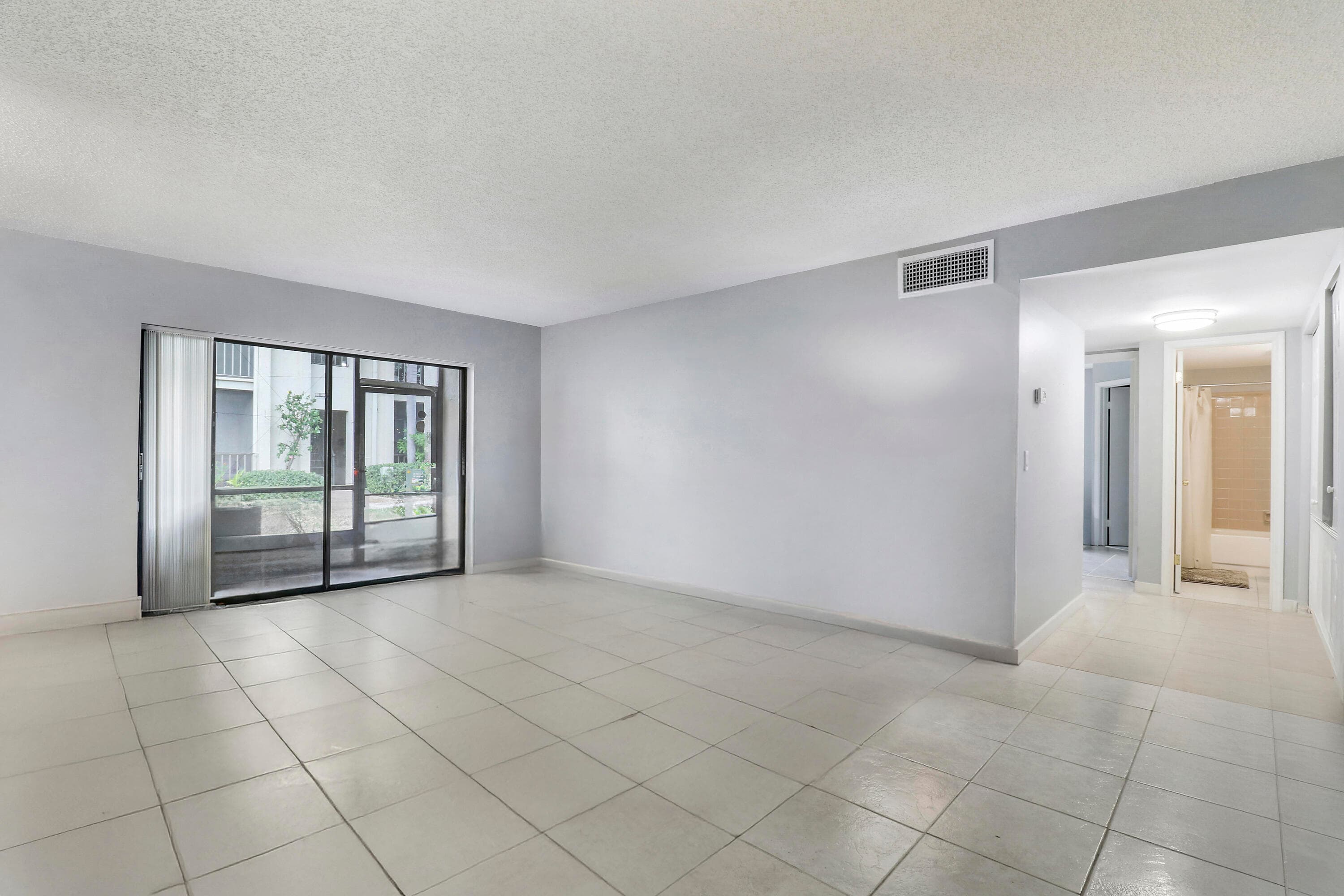 150 Pineview Road C4, Jupiter, FL 33469 5
