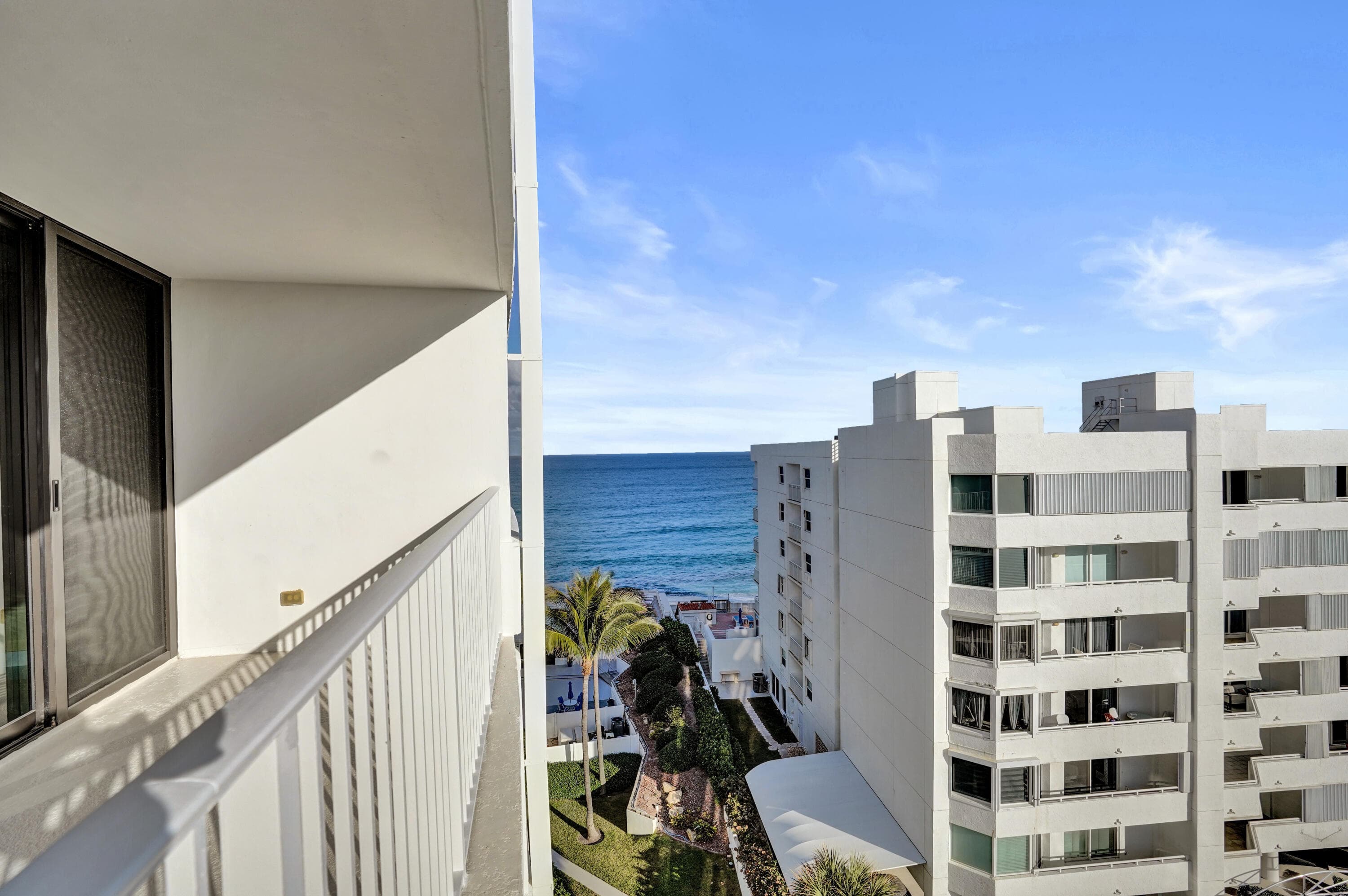 3590 S Ocean Boulevard 809, South Palm Beach, FL 33480 30