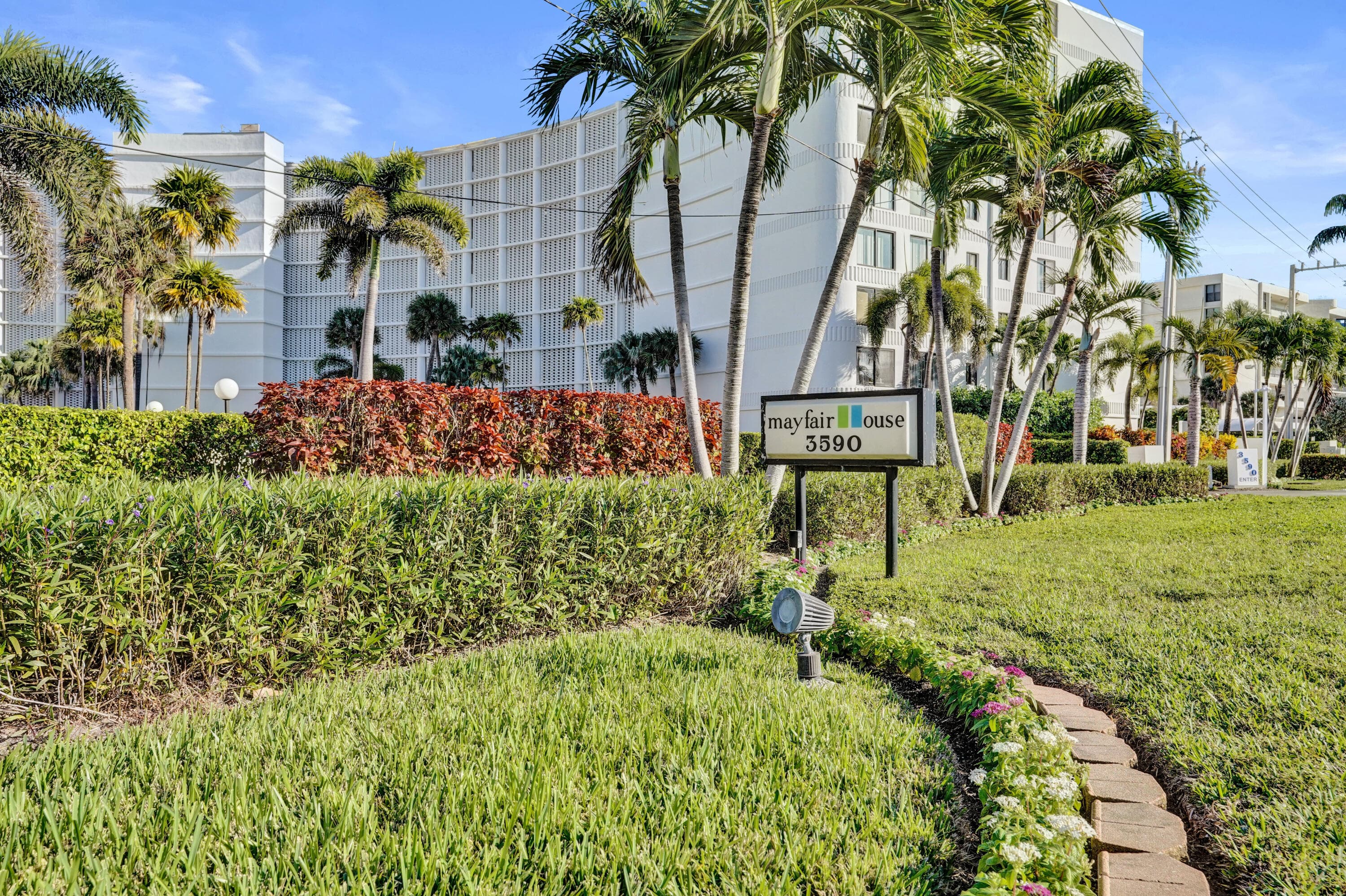 3590 S Ocean Boulevard 809, South Palm Beach, FL 33480 83