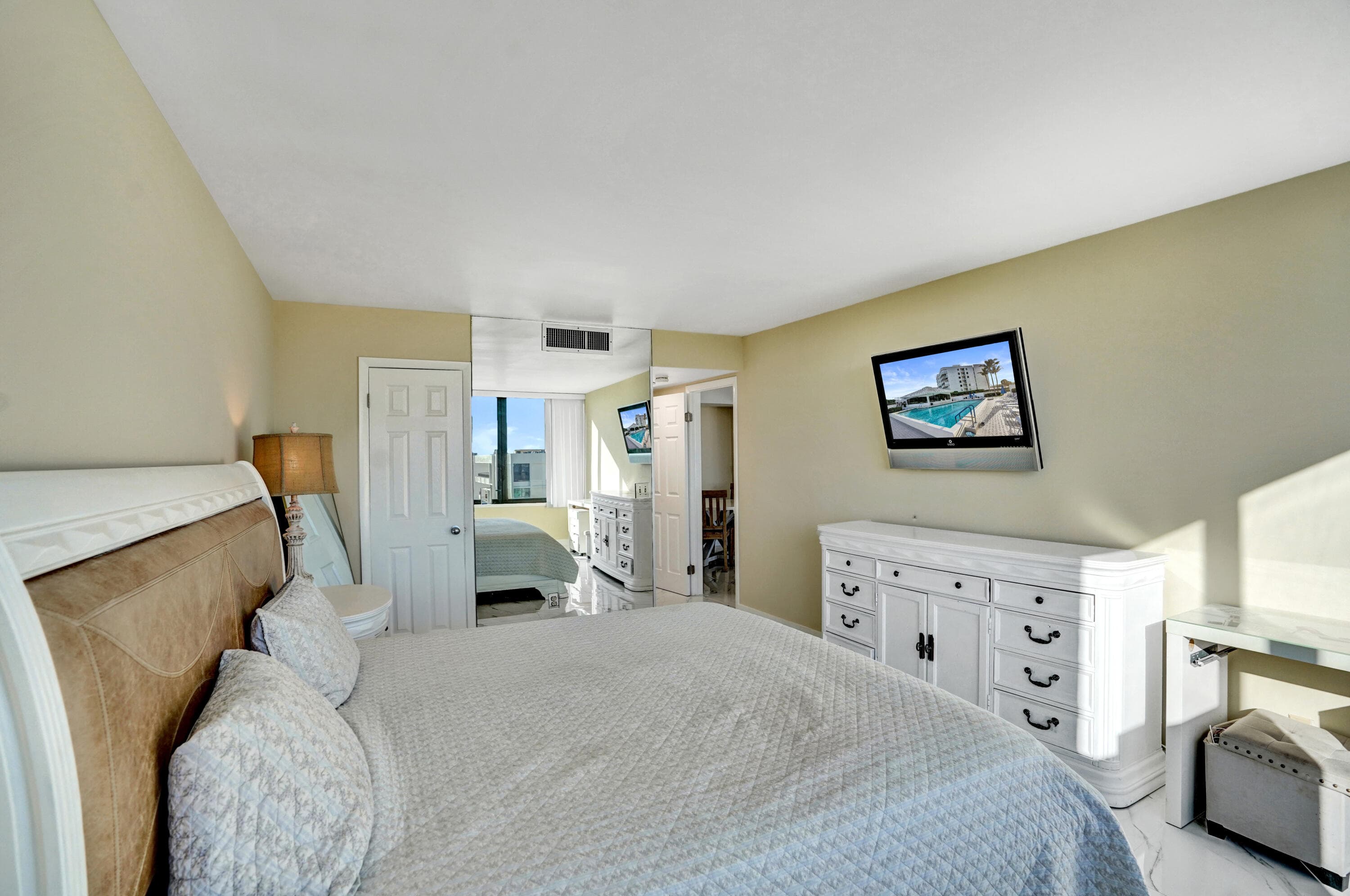 3590 S Ocean Boulevard 809, South Palm Beach, FL 33480 36