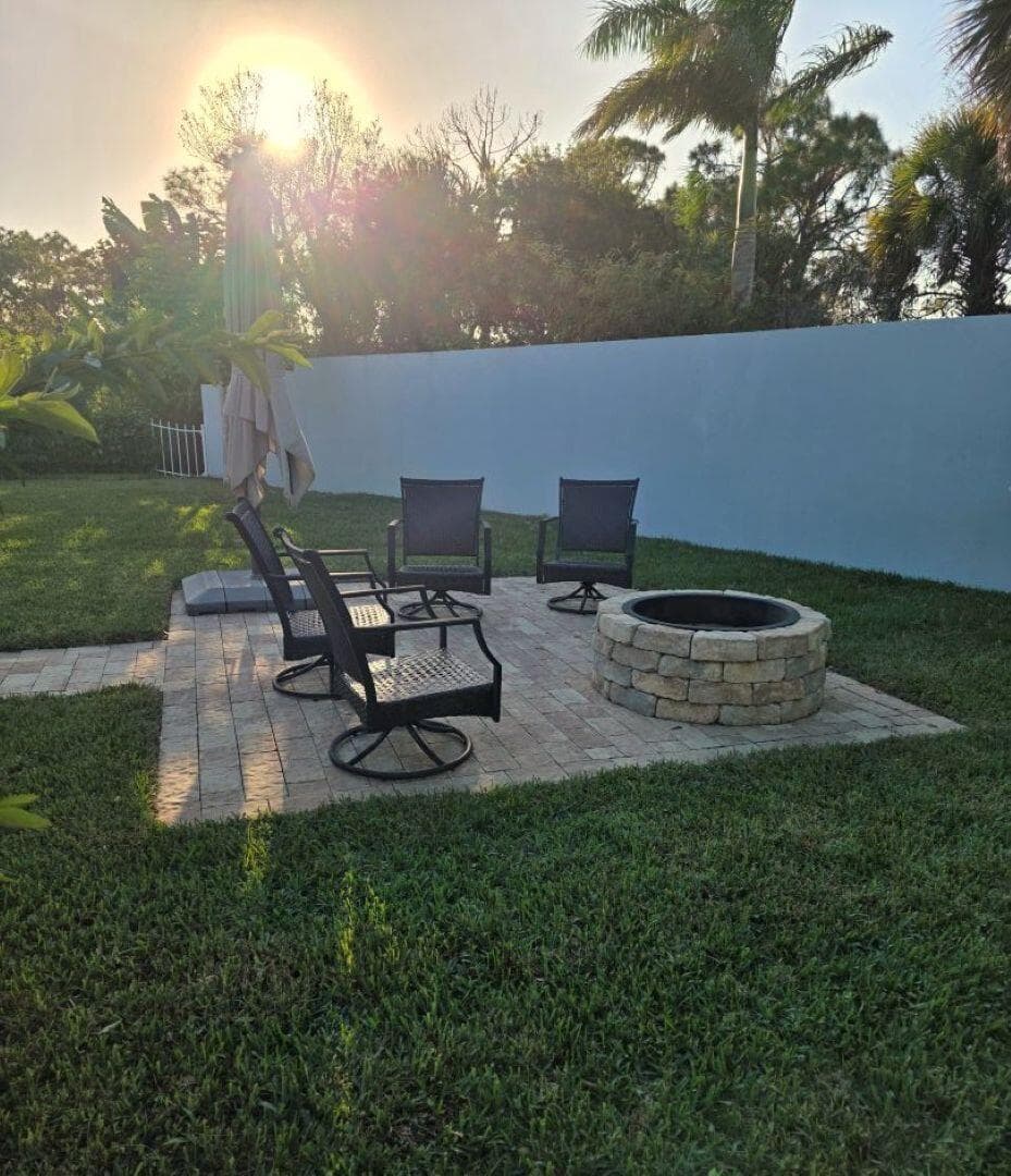 7570 SE Bay Cedar Circle, Hobe Sound, FL 33455 33