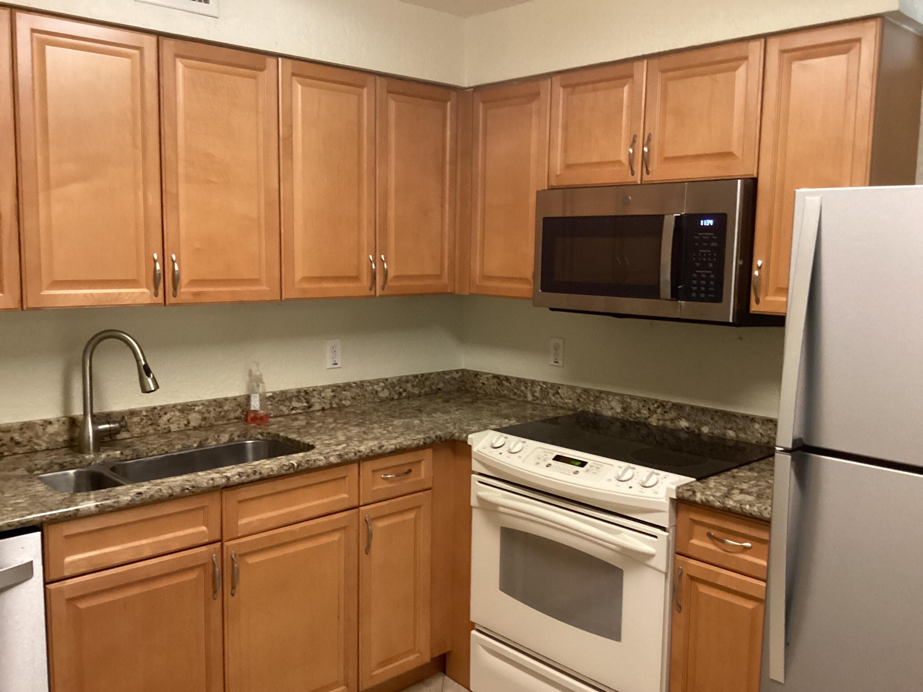 1000 Spanish River Road 3k, Boca Raton, FL 33432 5